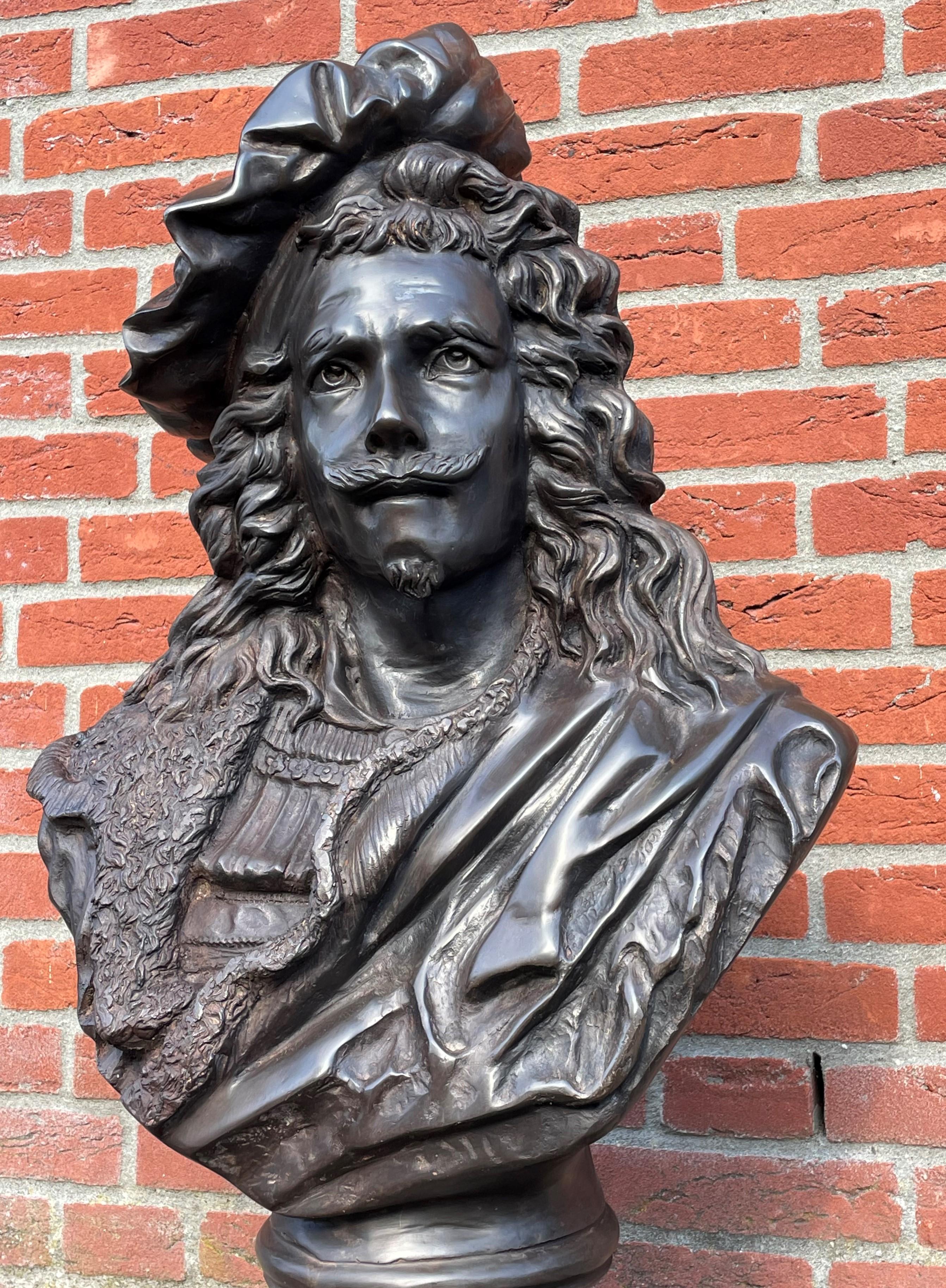 Unique & Handcrafted Enormous Bronze Bust Sculpture of Dutch Painter Rembrandt For Sale 7