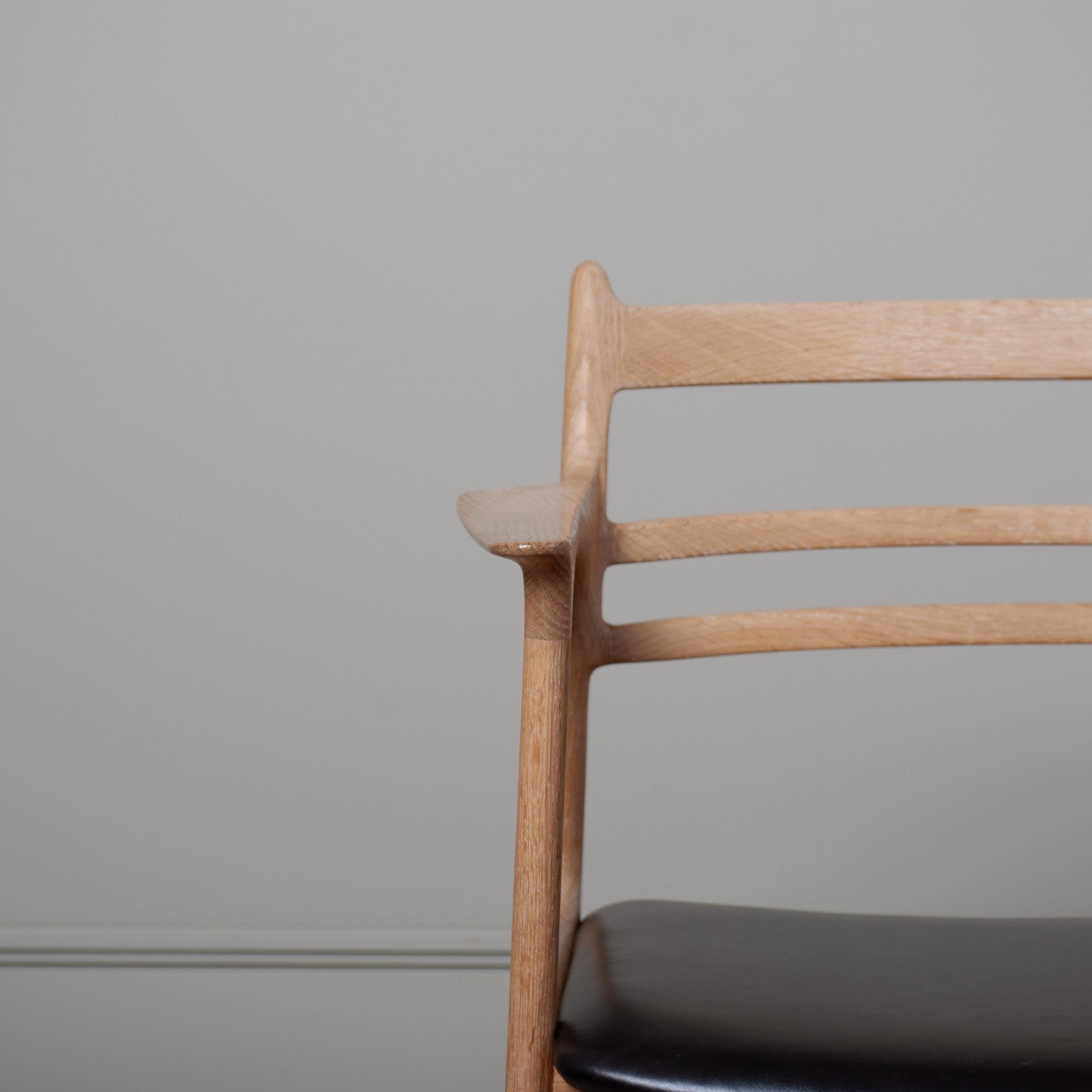 Handcrafted Scandinavian Oak & Leather Chair 1