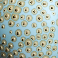 Vaso medio rotondo Hesse del 21° secolo, unico e fatto a mano, in blu ghiacciaio