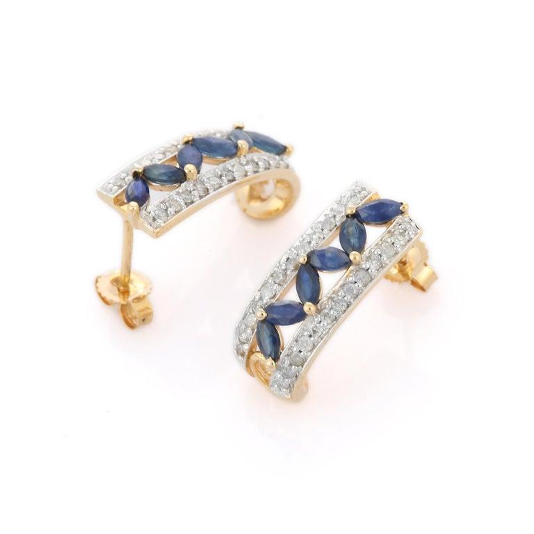 Clous d'oreilles uniques en or jaune 14 carats avec saphirs bleus et diamants, fabriqués à la main Neuf - En vente à New York, NY