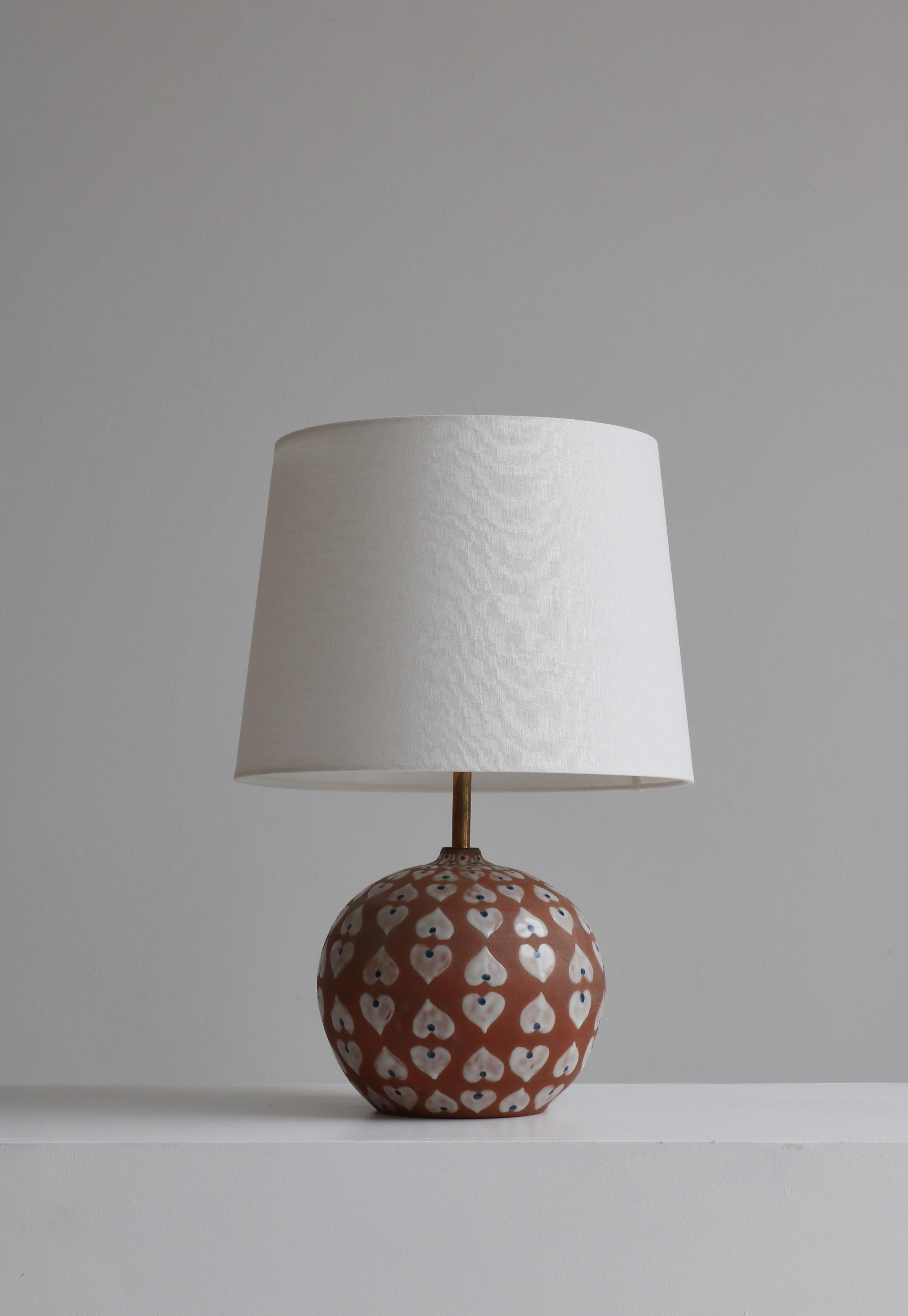 Unique and beautiful table lamp made at 
