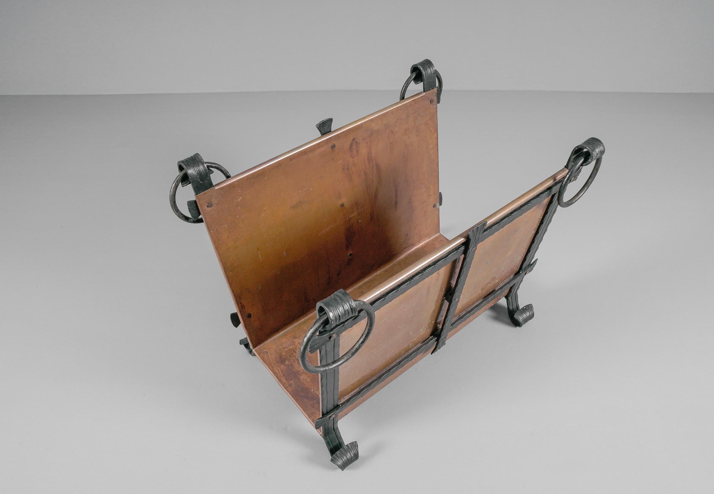 Unique Handmade Wrought Iron and Copper Firewood Holder, 1970s, Italy 4