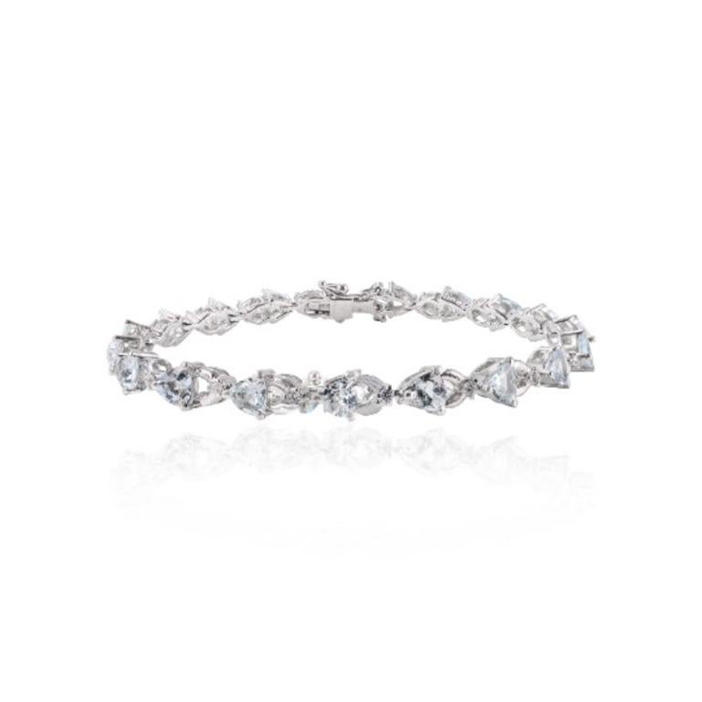 Women's Unique Heart Cut Aquamarine Bracelet in 925 Sterling Silver Jewelry for Mom Gift For Sale