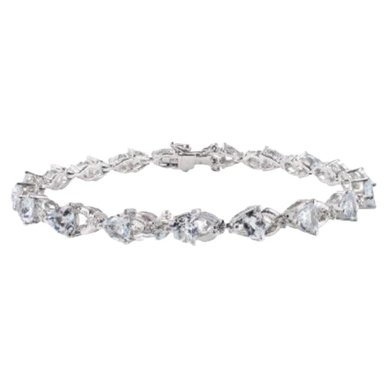 Unique Heart Cut Aquamarine Bracelet in 925 Sterling Silver Jewelry for Mom Gift For Sale