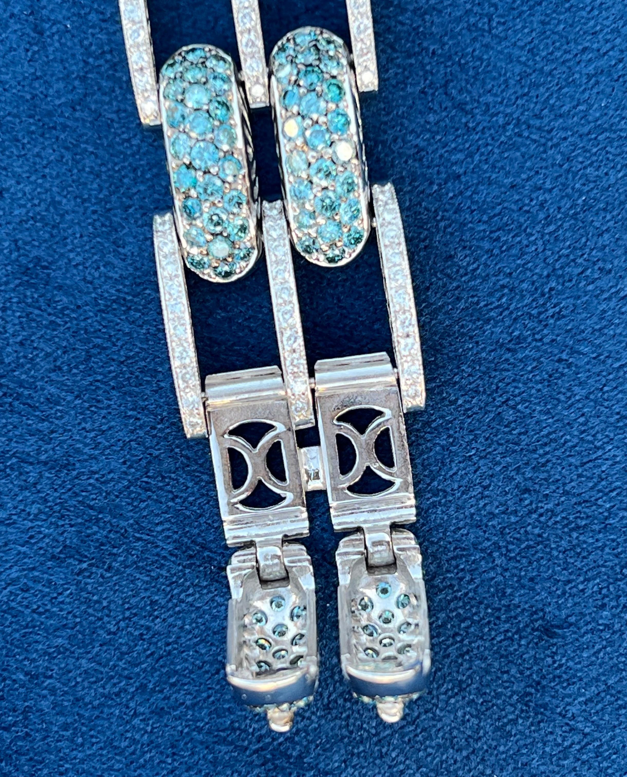 Unique Heavy 18K White Gold 22 Carat Fancy Blue and White Diamond Link Bracelet 7