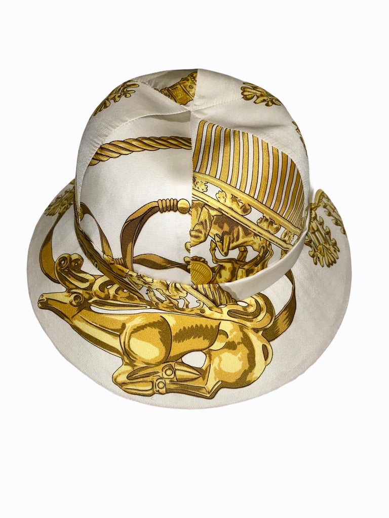Gold Versace Jungle Hat Unique HERMES Printed Silk Structured