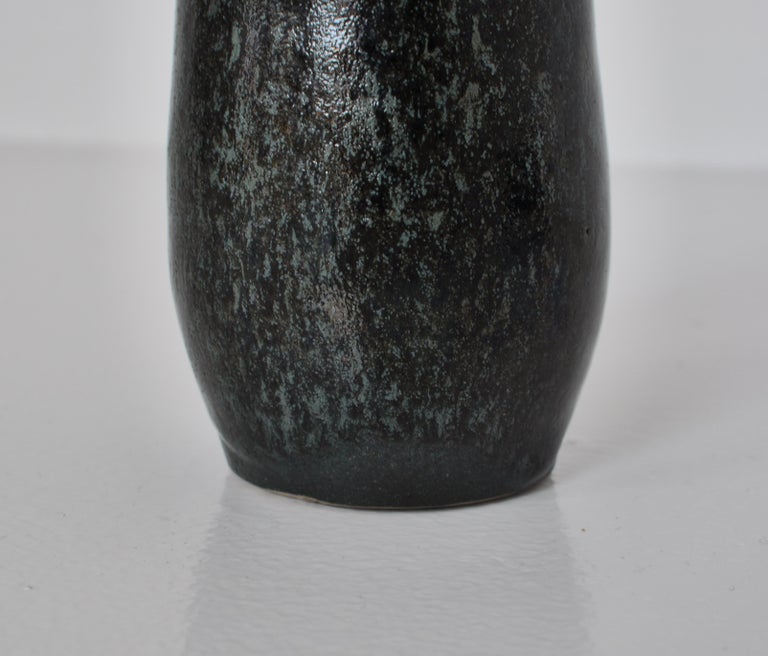 Unique High Blue Stoneware Vase by Ole Bjørn Krüger, 1960s Danish Modern In Good Condition For Sale In Odense, DK