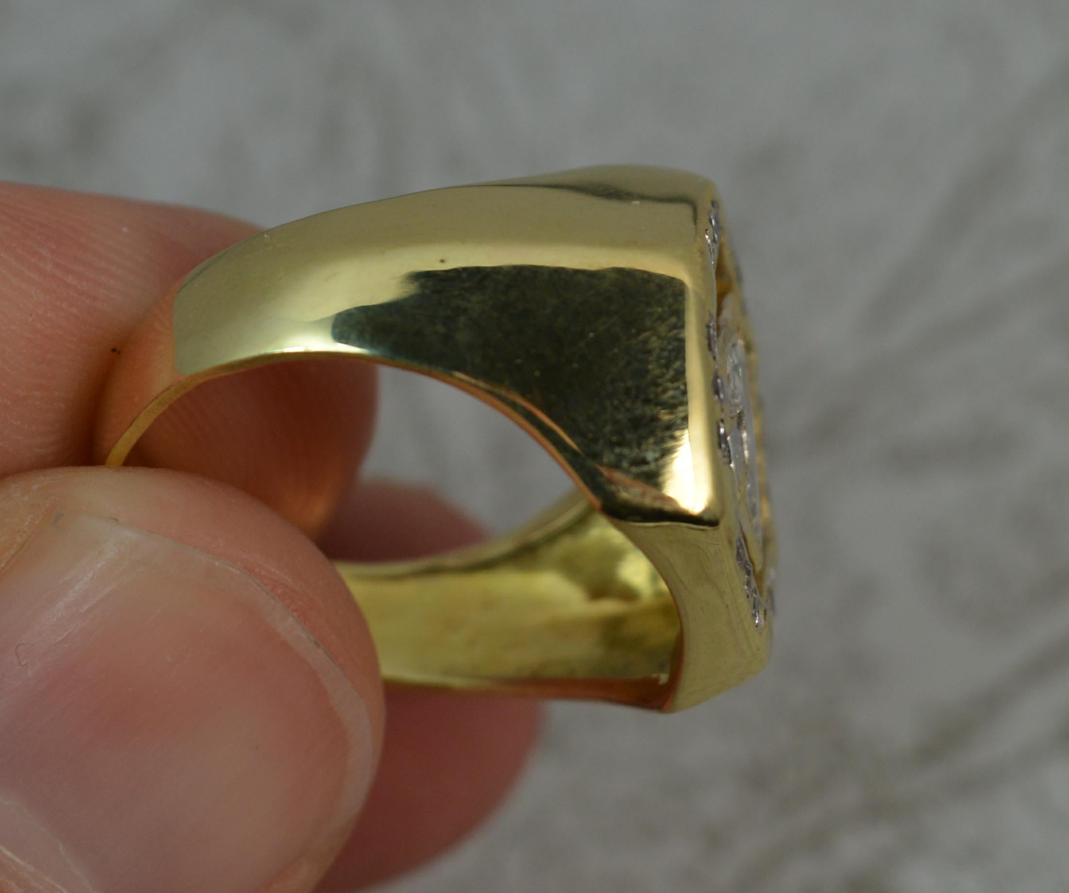 Unique Horse Head Cut Natural Diamond 18 Carat Gold Ring 2