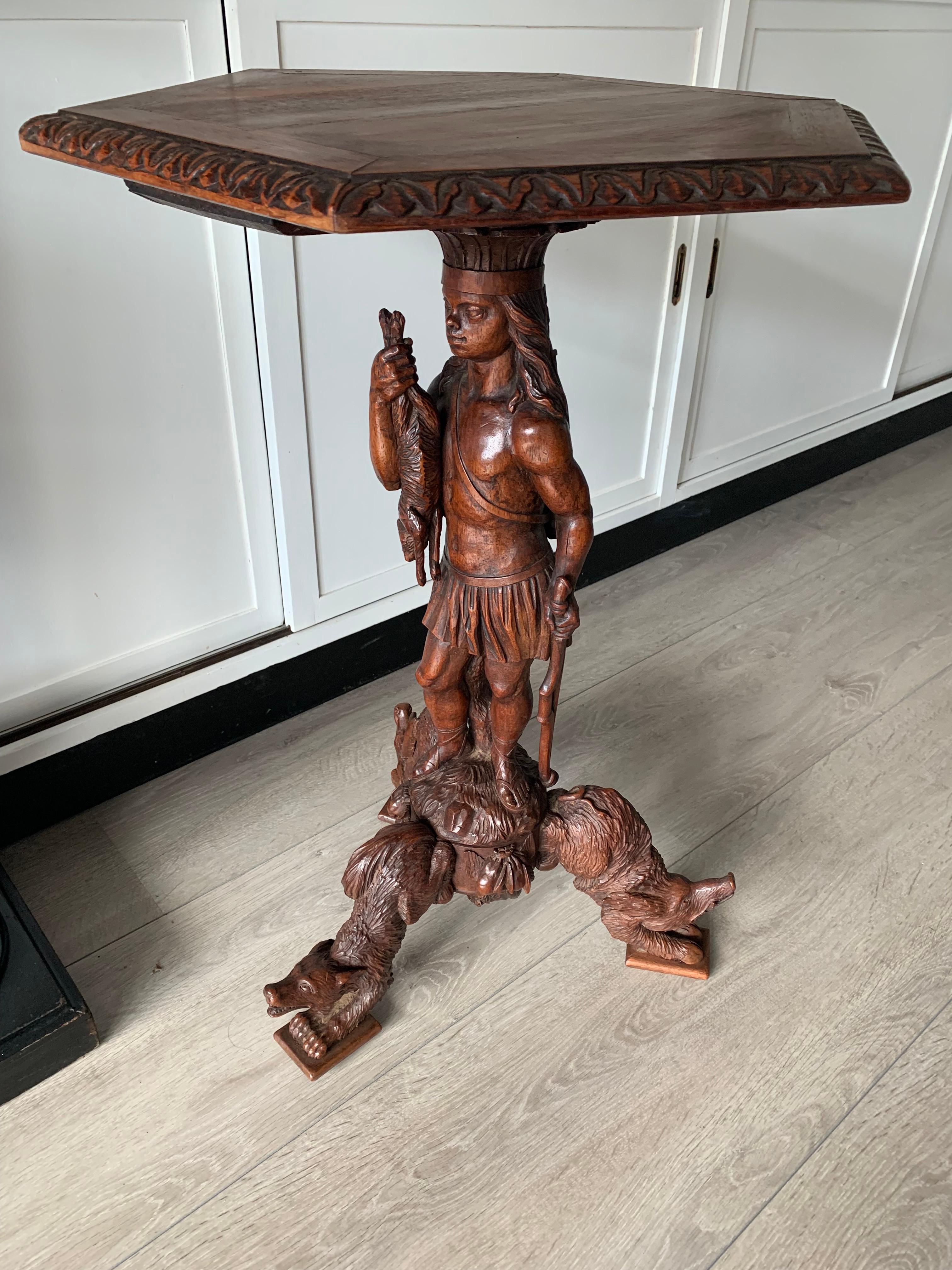 Remarkable, practical and highly decorative antique table.

We are certain that this incredibly well-crafted and one of a kind table will appeal to hunting enthousiasts and to collectors of stylish and historically meaningful antiques. Because of