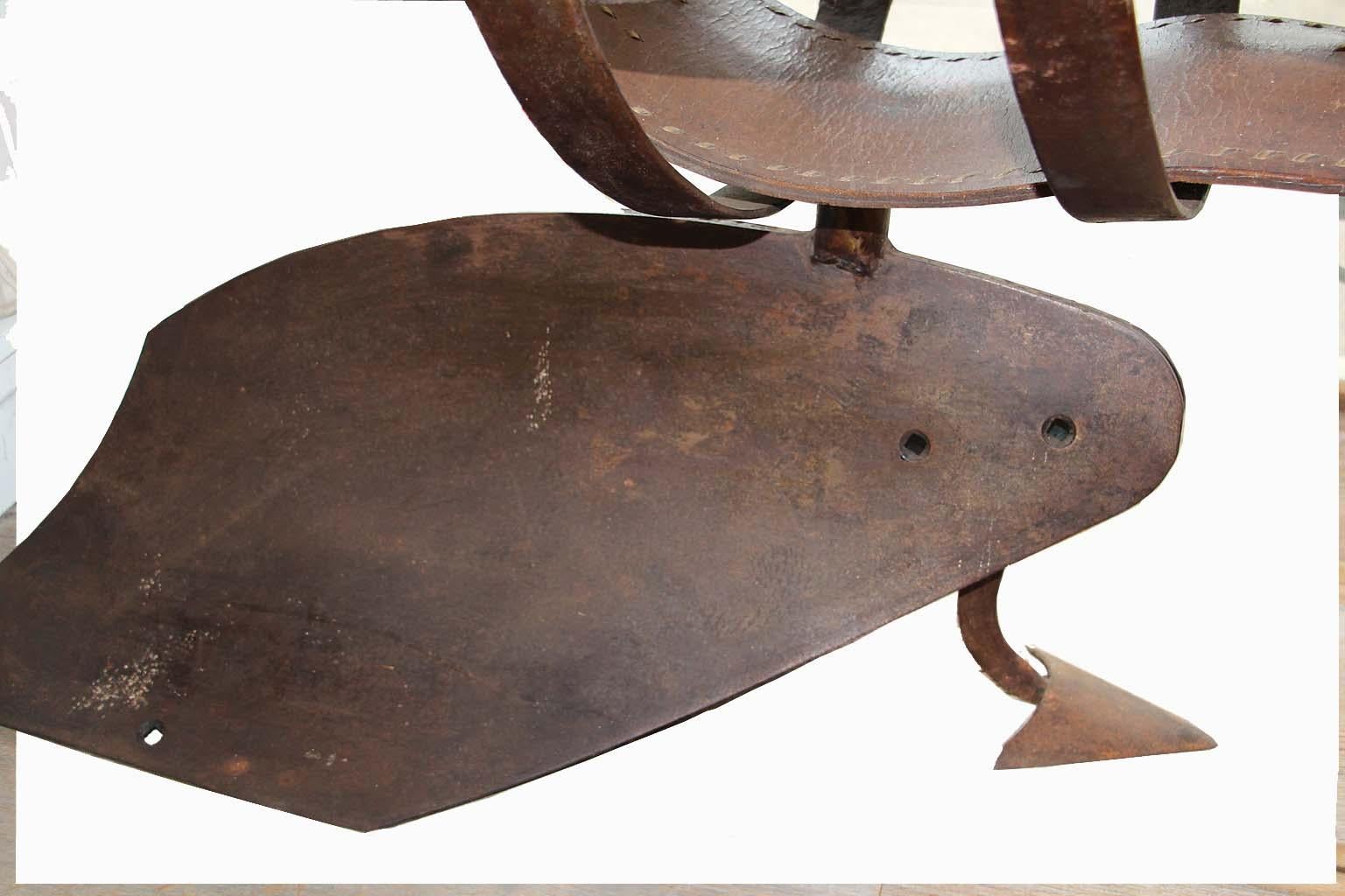 Unique Iron and Leather Art Armchair (20. Jahrhundert)