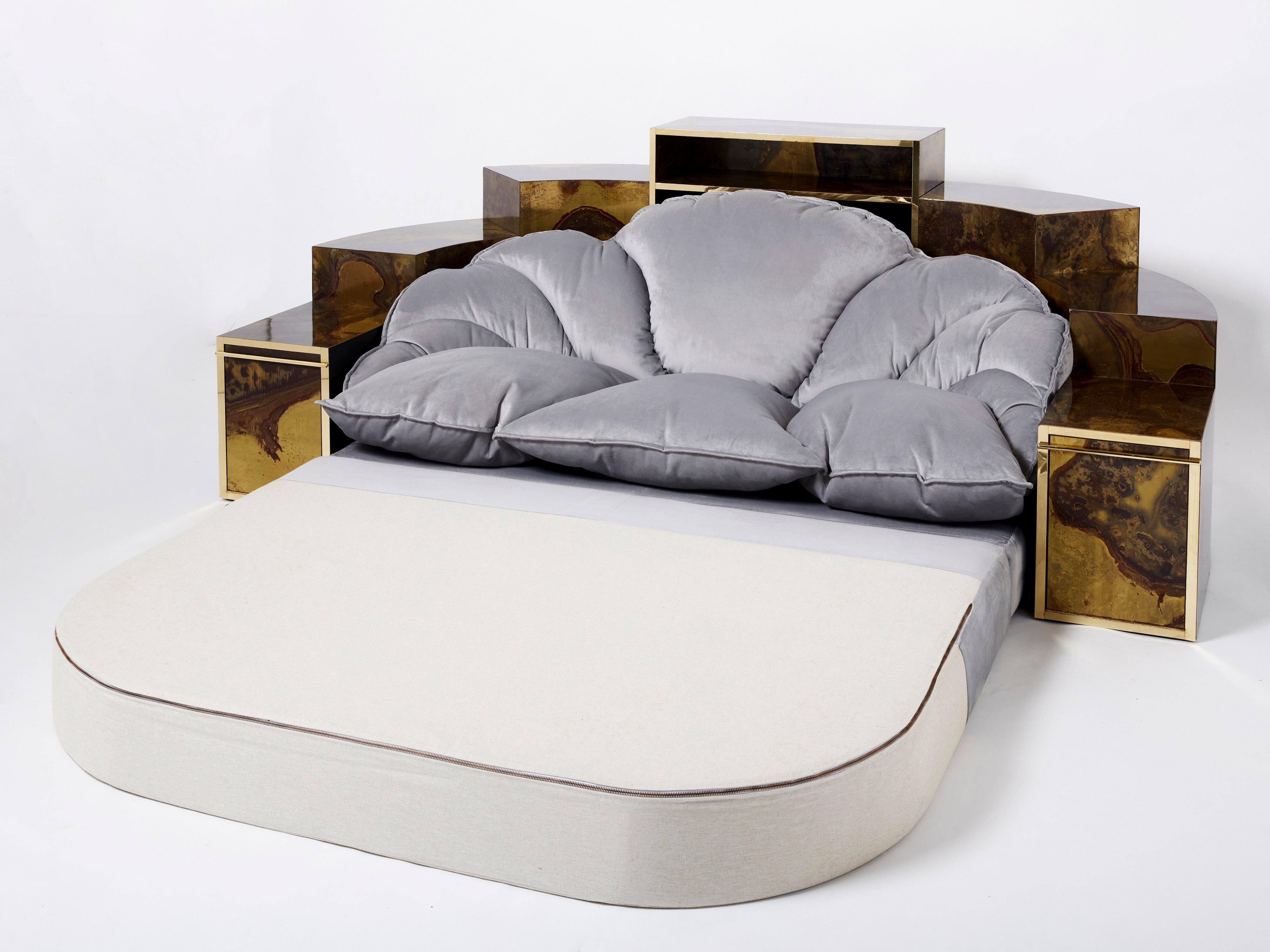 Mid-Century Modern Unique Isabelle Richard Faure Oxidized Brass Velvet Sofa Bed, 1970s For Sale