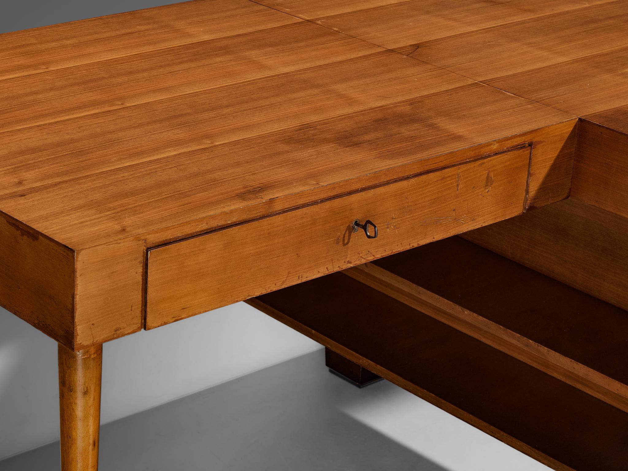 Unica scrivania doppia italiana con scaffale a muro in noce con intarsio in vendita 1