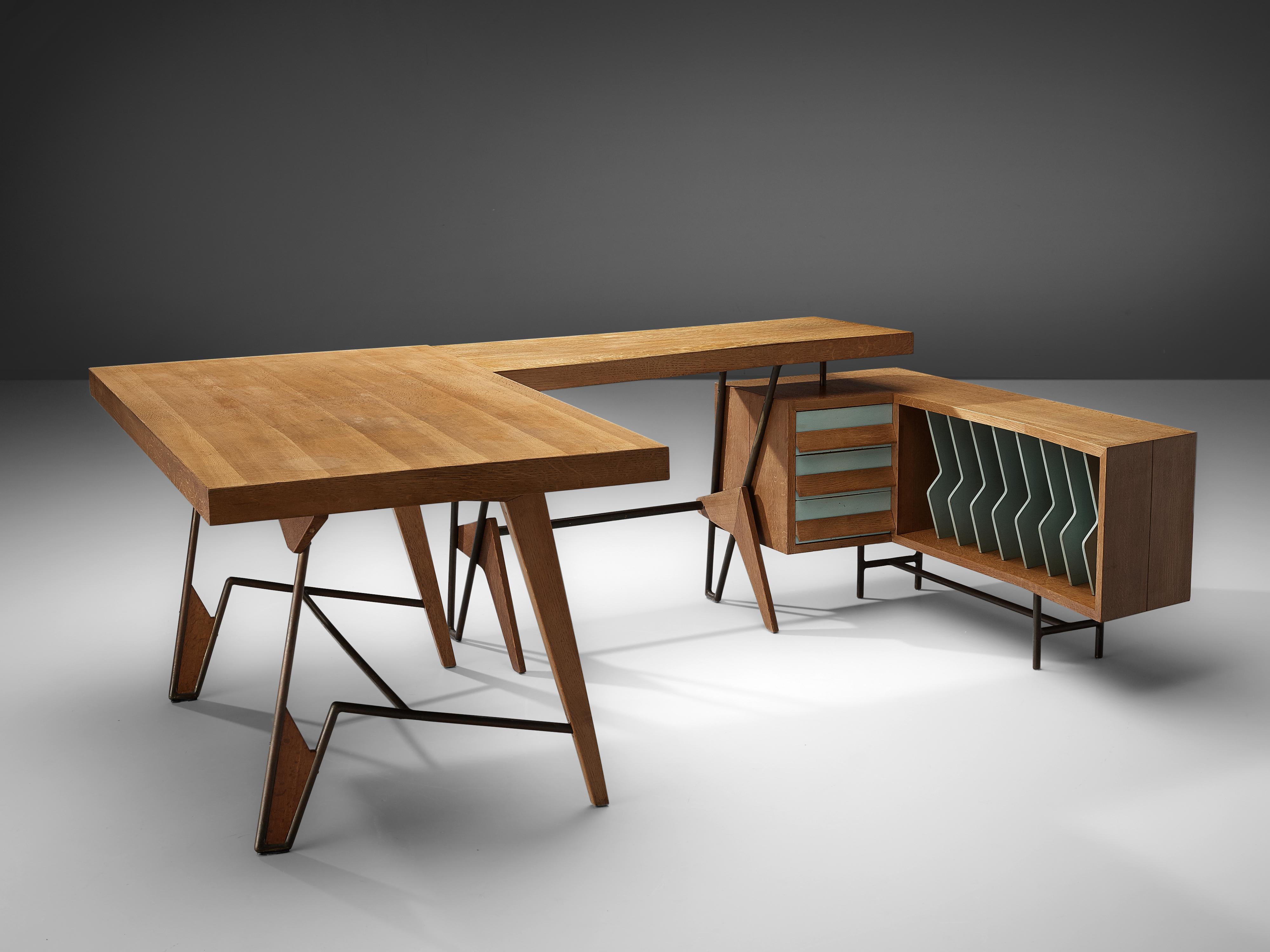Custom-made desk, wood, brass, Italy, 1950s
 
An Italian architect or furniture designer with great eye for proportions planned this free-standing, functional desk with two corners for a client in the 1950s. The light, elegant appearance is combined