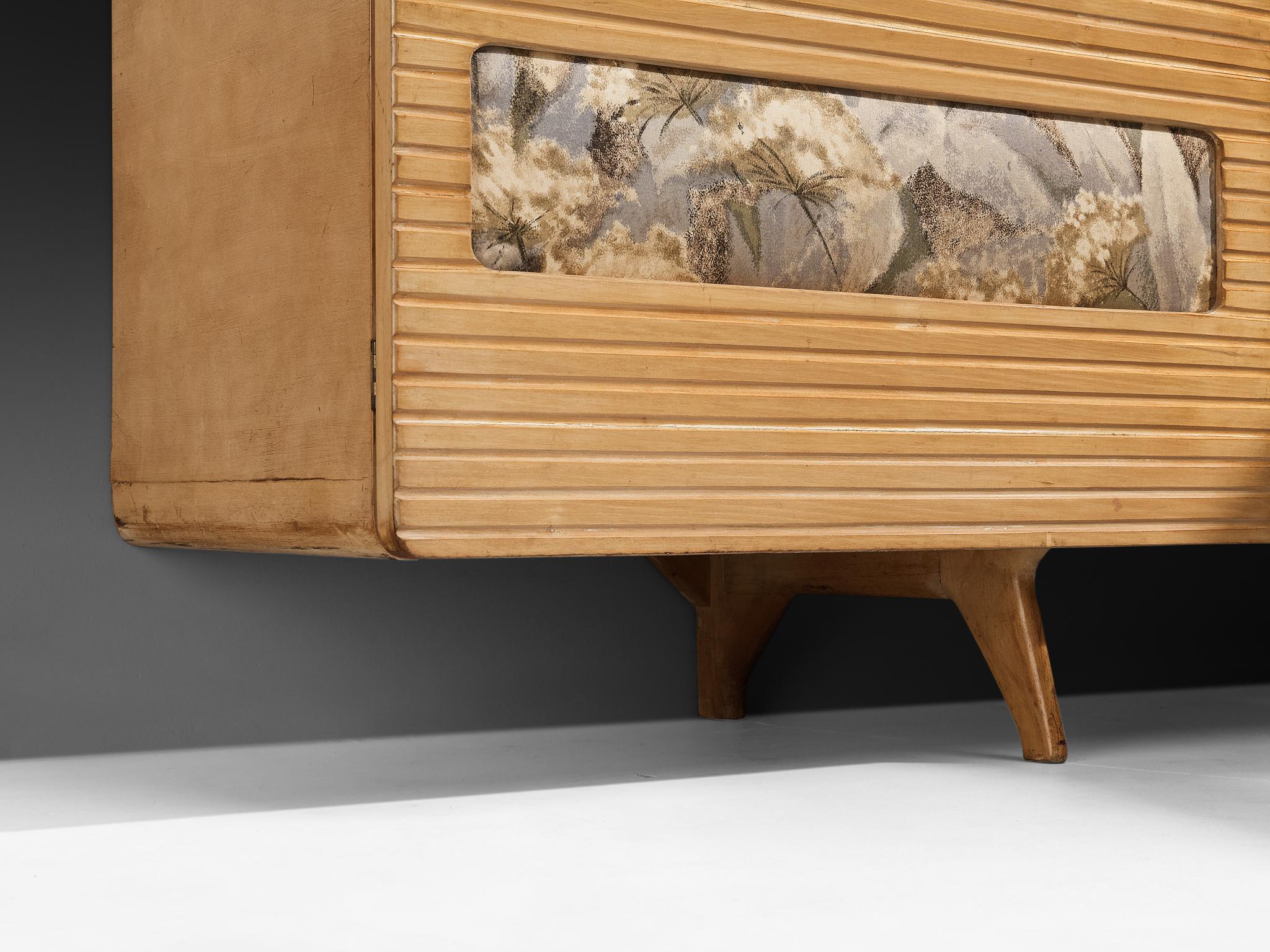 Unique Italian Large Wall Unit with Writing Desk in Maple and Birch For Sale 1