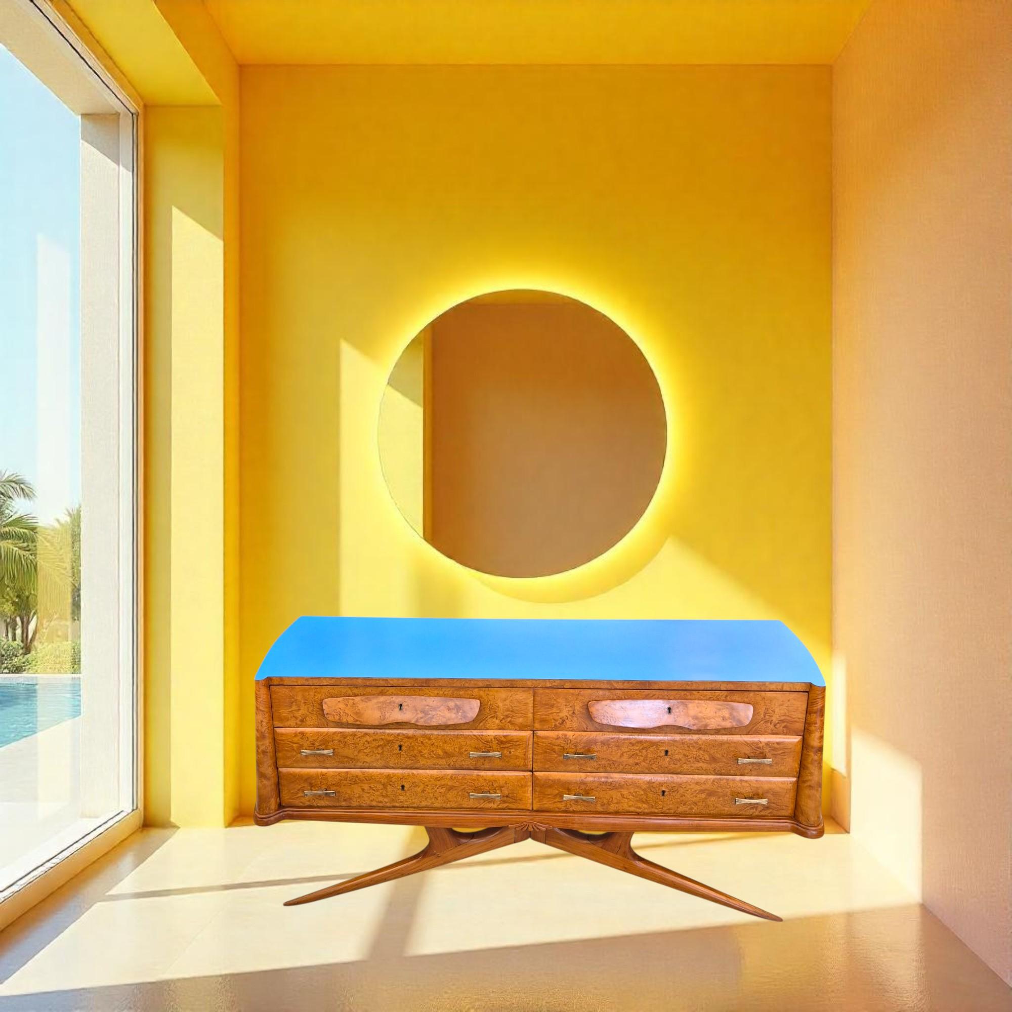 Credenza in radica di olmo di Vittorio Dassi, unica nel suo genere, moderna e di metà secolo. in vendita 3