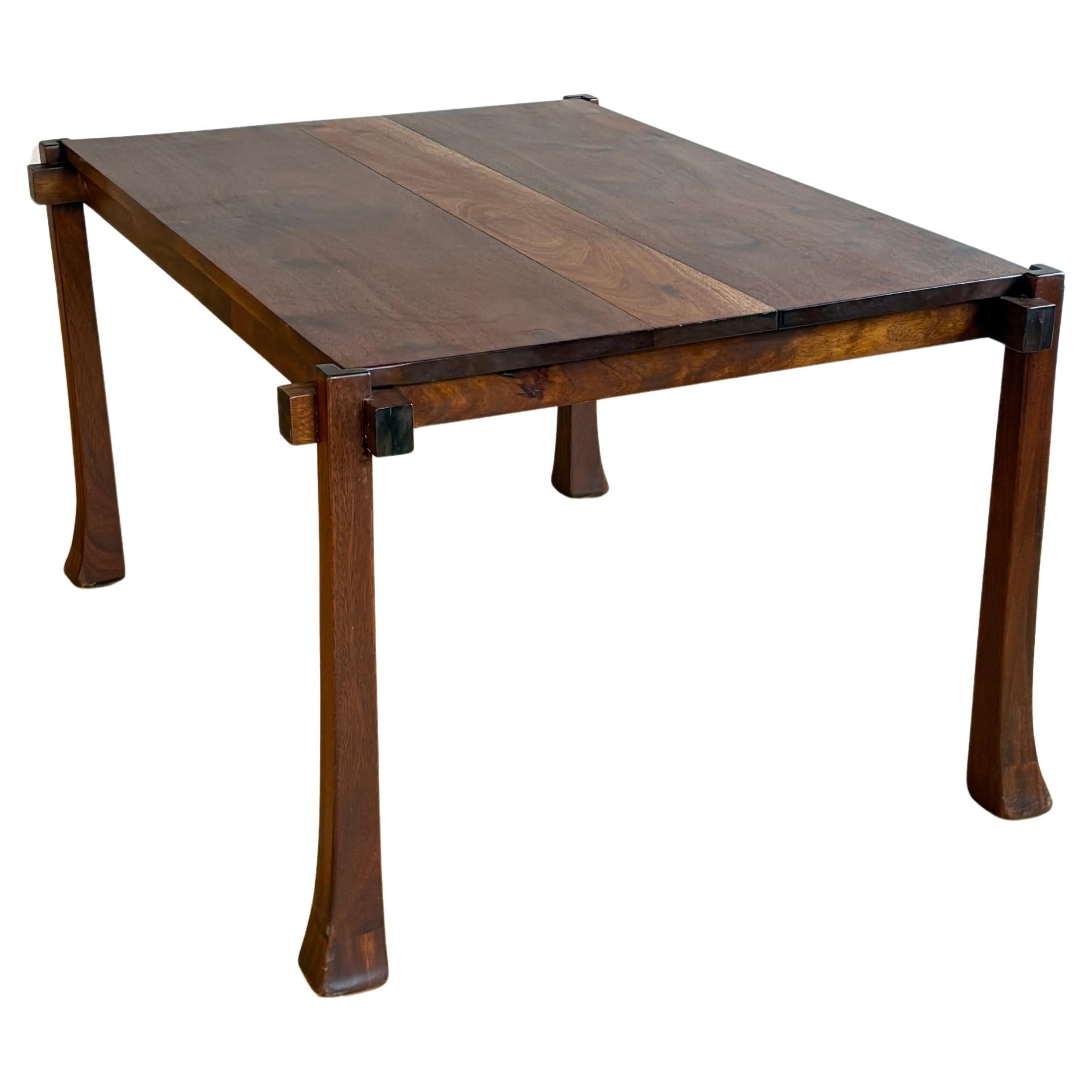 Unique Japanese Style Walnut Table en vente