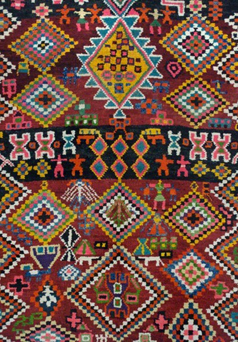 Unique Kurdish rug, north west Iraq, approx. 1960. 
Wool and goat hair, notted in symmetrical knots.