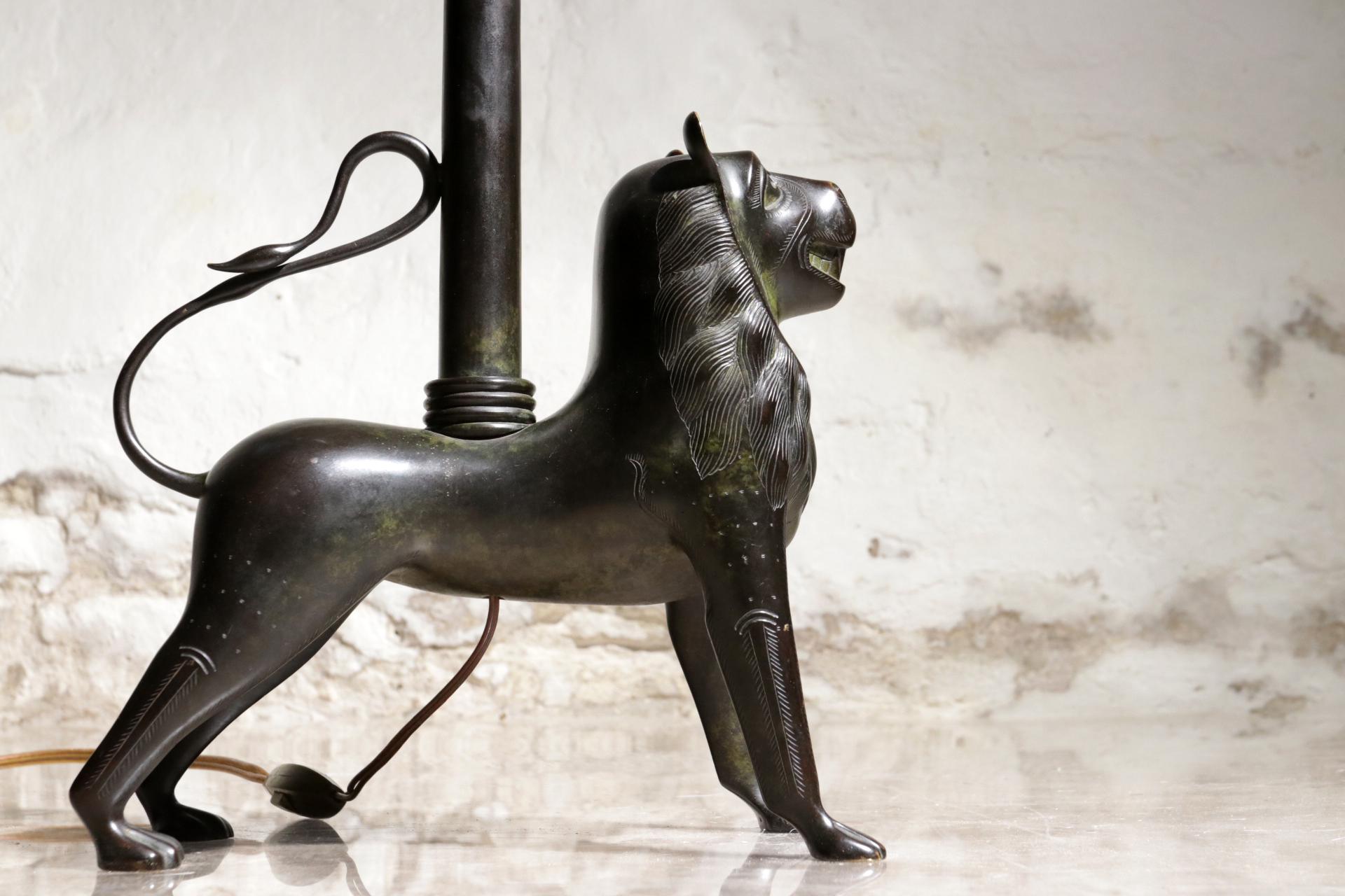 Unique Lamp Bronze Medieval Style Aquamanile, 1944 In Good Condition In Boven Leeuwen, NL