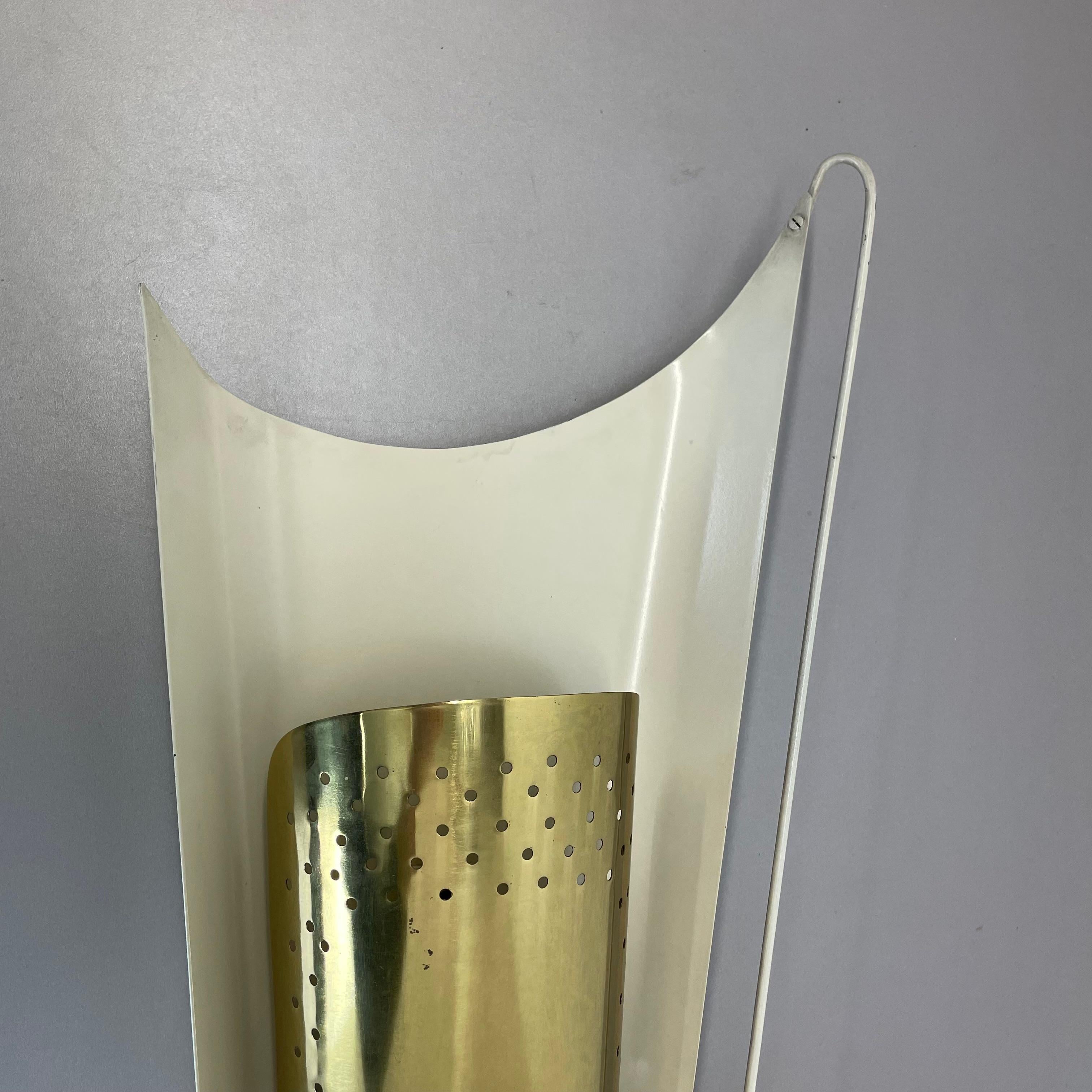 einzigartige große 65cm italienische Stilnovo Theater Wandleuchte Objekt, Italien 1950er Jahre (Moderne der Mitte des Jahrhunderts) im Angebot