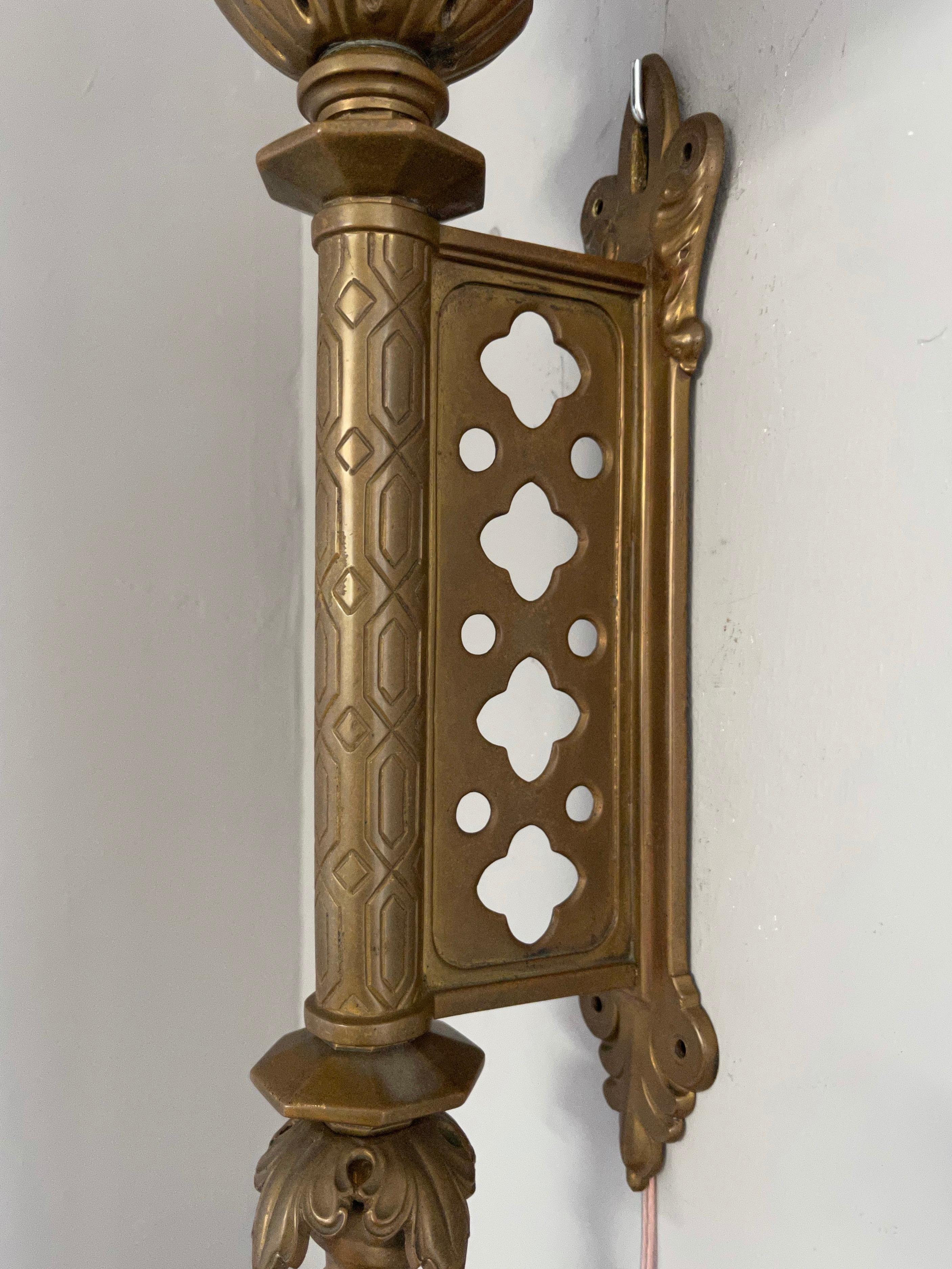 Hand-Crafted Unique Large and Great Quality Gothic Revival Solid Bronze Two-Light Wall Sconce For Sale