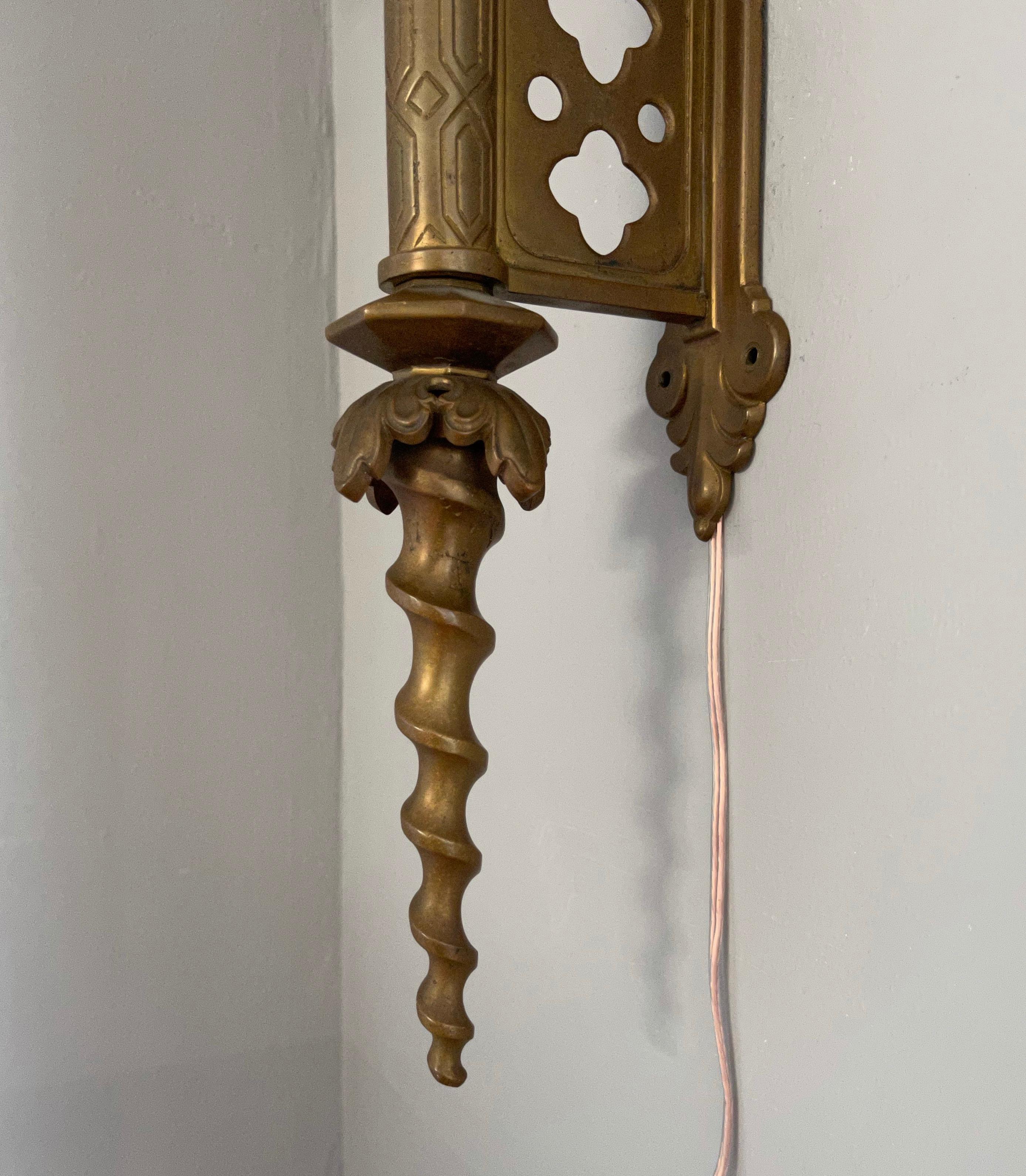 19th Century Unique Large and Great Quality Gothic Revival Solid Bronze Two-Light Wall Sconce For Sale