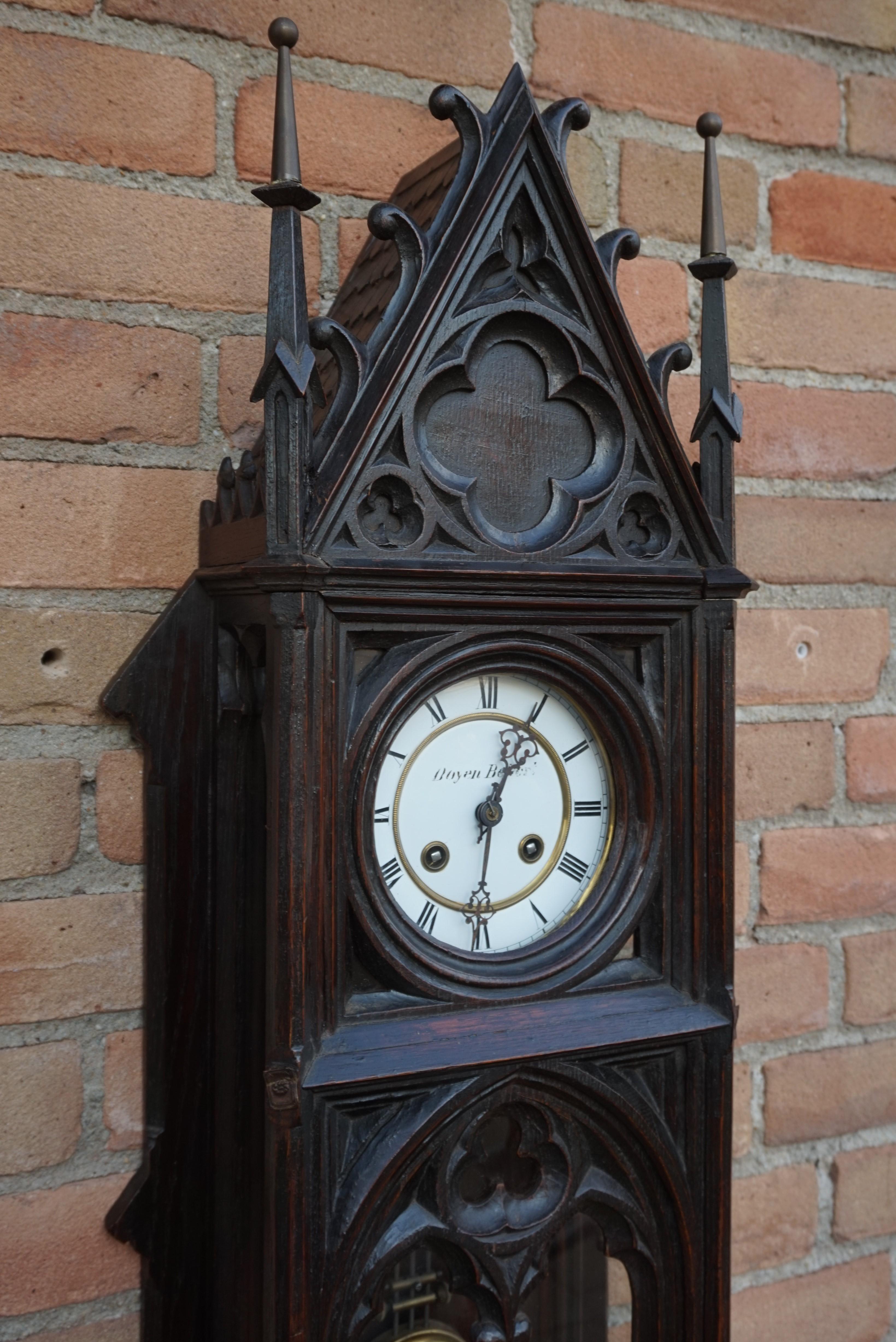 Unique, Large and Hand Carved Early 20th Century Gothic Revival Wall Clock 7