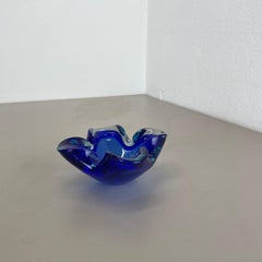 unique Large blue Murano Glass multicolor Bowl Element Shell Italy, 1970