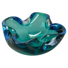 único Gran cuenco azul de cristal de Murano multicolor Elemento Concha Italia, 1970