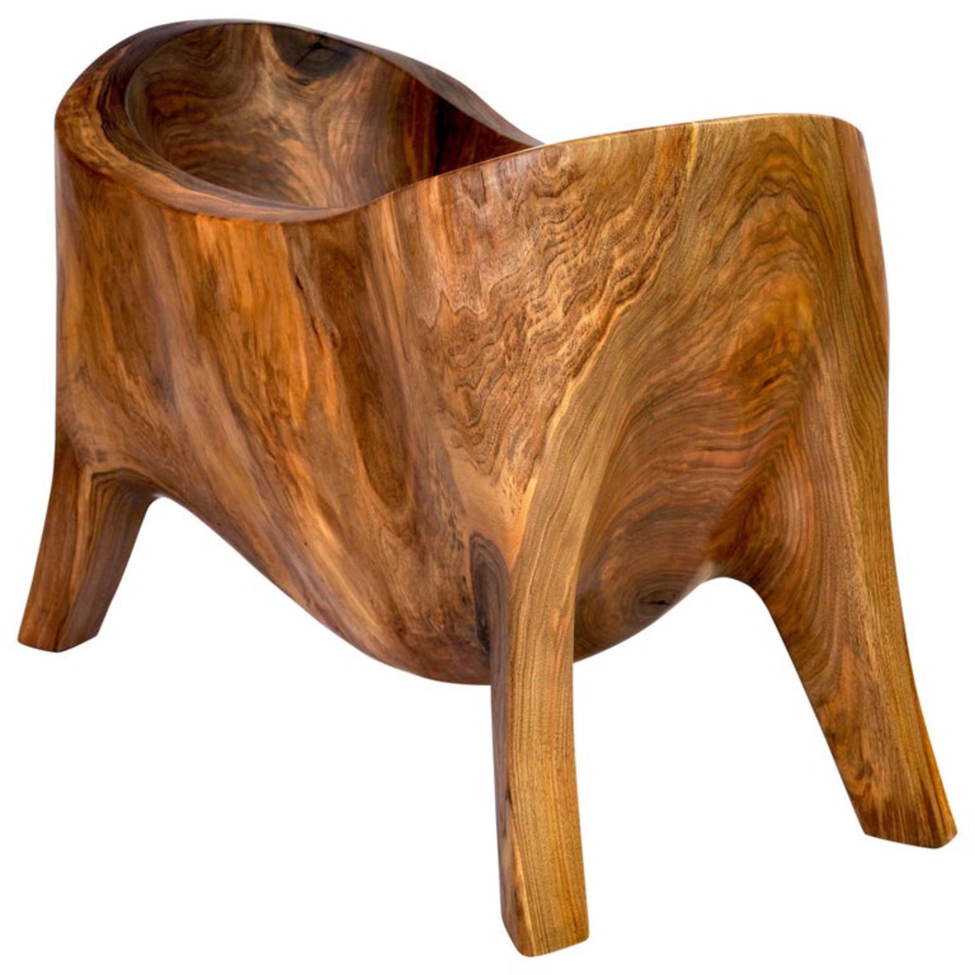 Unique signed bowl by Jörg Pietschmann
Bowl walnut
Measures: H 73 x W 108 x D 60 cm
Crafted from a huge very old European walnut tree. Polished oil finish.

In Pietschmann’s sculptures, trees that for centuries were part of a landscape and founded