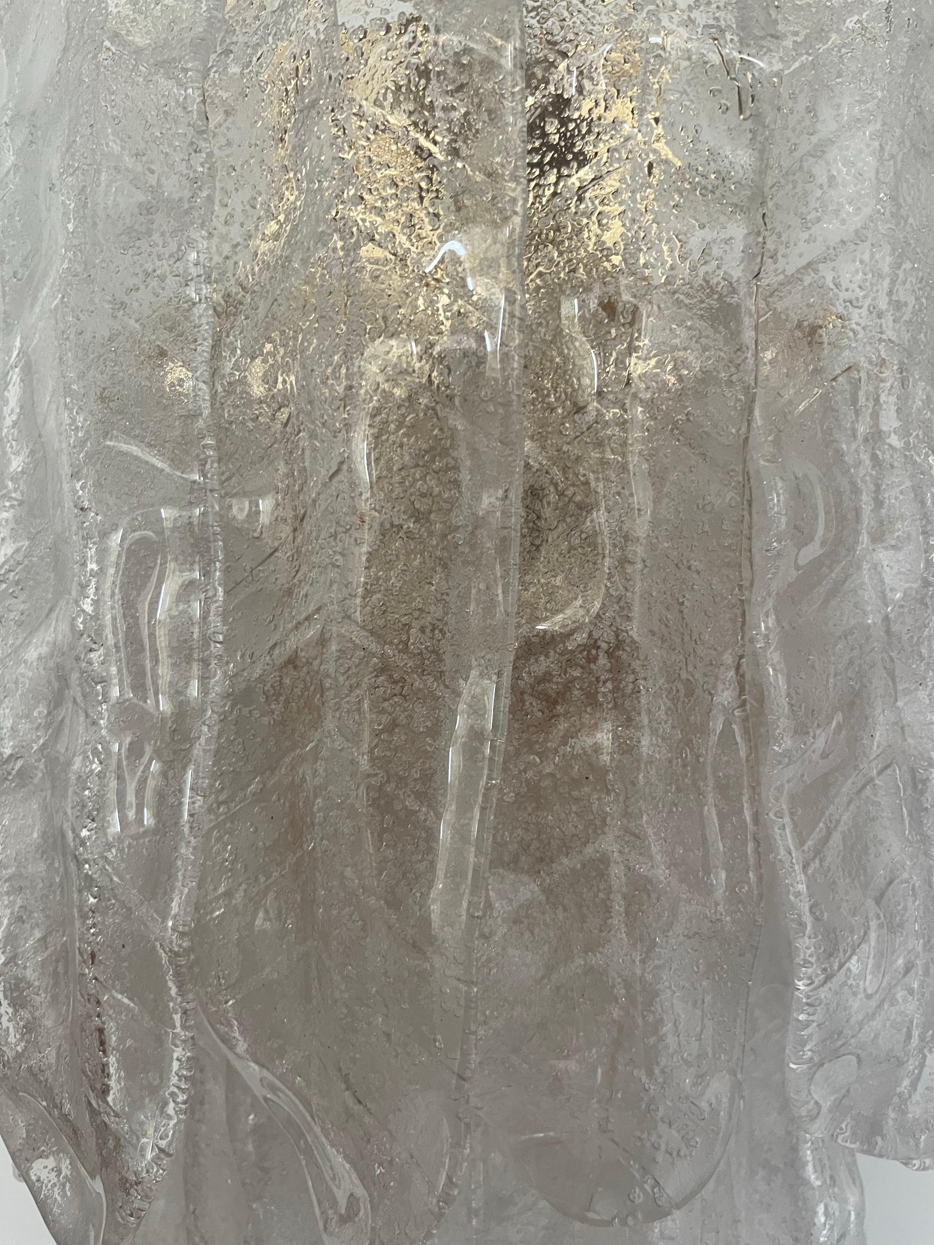 Grande paire d'appliques murales italiennes mi-siècle unique de Murano par Mazzega, 1970 en vente 10