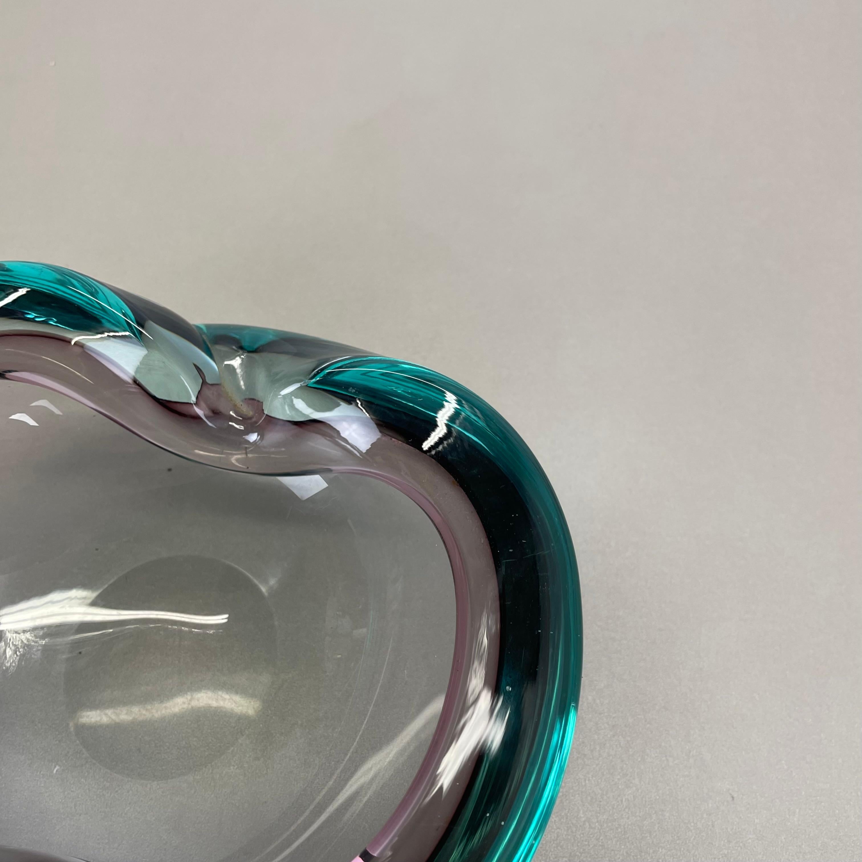 unique Large Murano Glass multicolor Bowl Element Shell Italy, 1970 For Sale 4