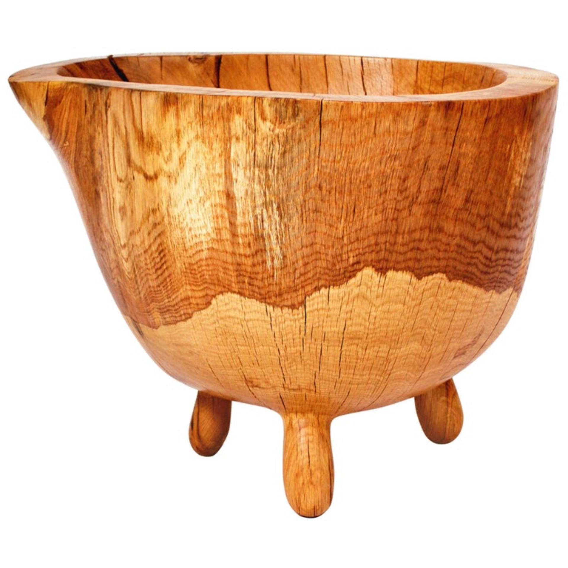 Unique Signed Bowl by Jörg Pietschmann
Bowl · Oak 
H 51 x W 74 x D 65 cm
Large bowl carved of oak heartwood. Polished oil finish

In Pietschmann’s sculptures, trees that for centuries were part of a landscape and founded in primordial forces tell