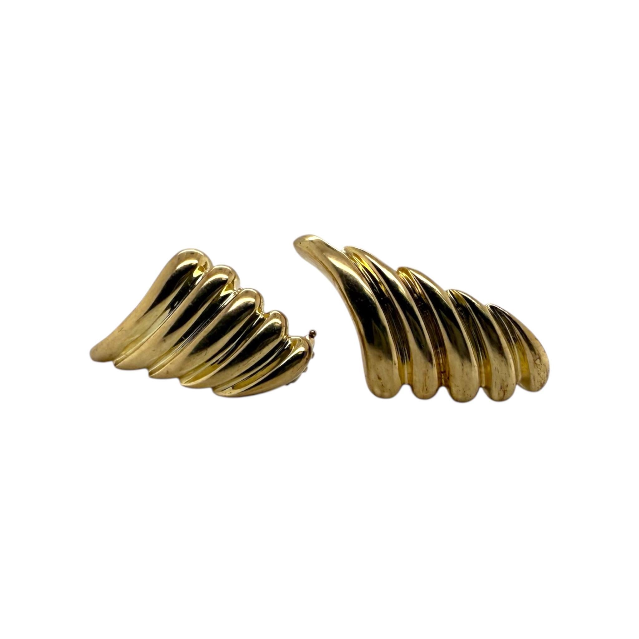 Grandes boucles d'oreilles uniques en Lapis, or jaune 14K en vente 2