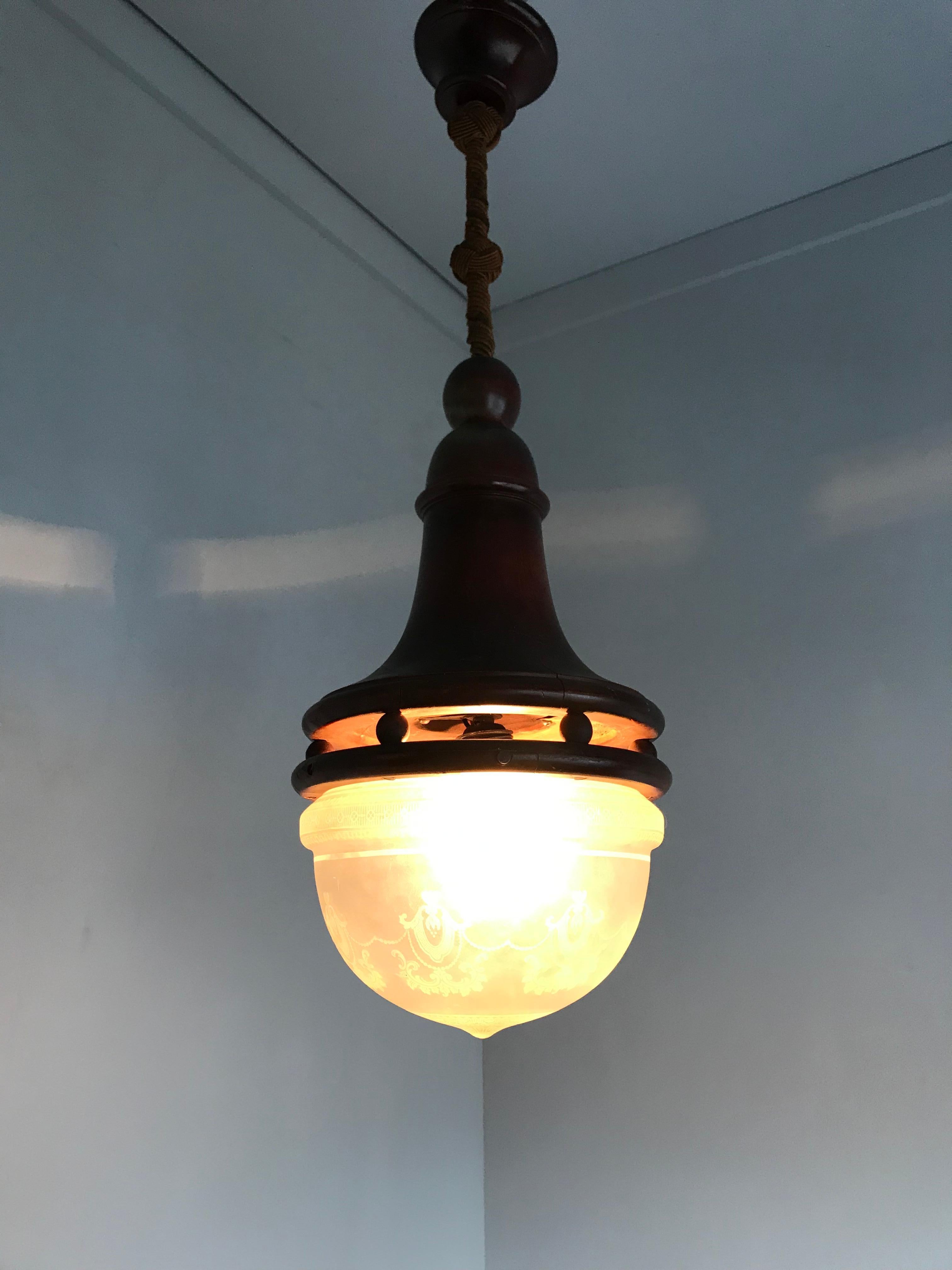 Wonderful and all handcrafted Viennese pendant.

If you live in an early 1900s Arts & Crafts home or if you are a collector of unique and stylish home accessories of that period then this handcrafted light fixture could be perfect for you. We have