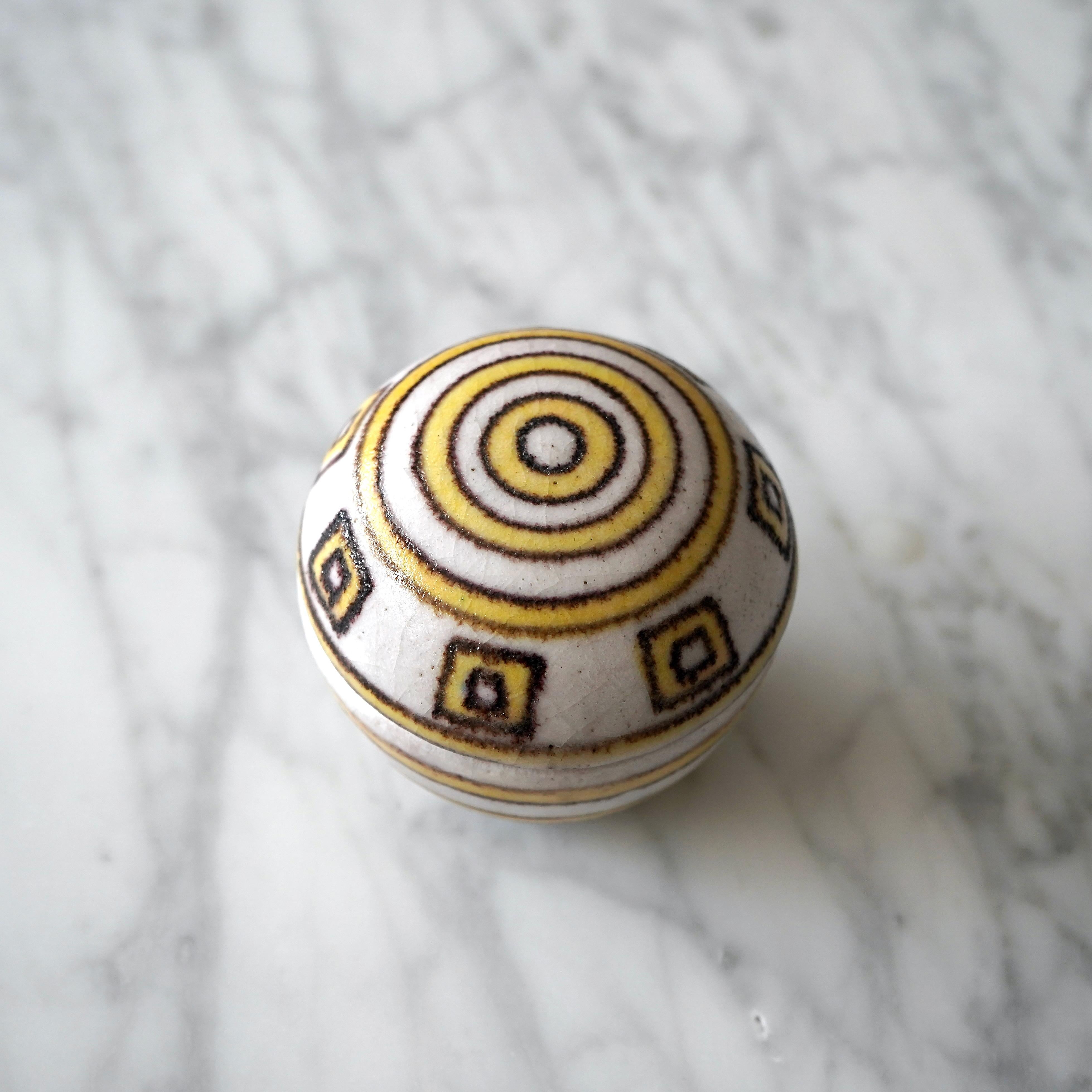 Unique Lidded Ceramic Boxes by Guido Gambone. Florence, Italy, 1950s For Sale 4