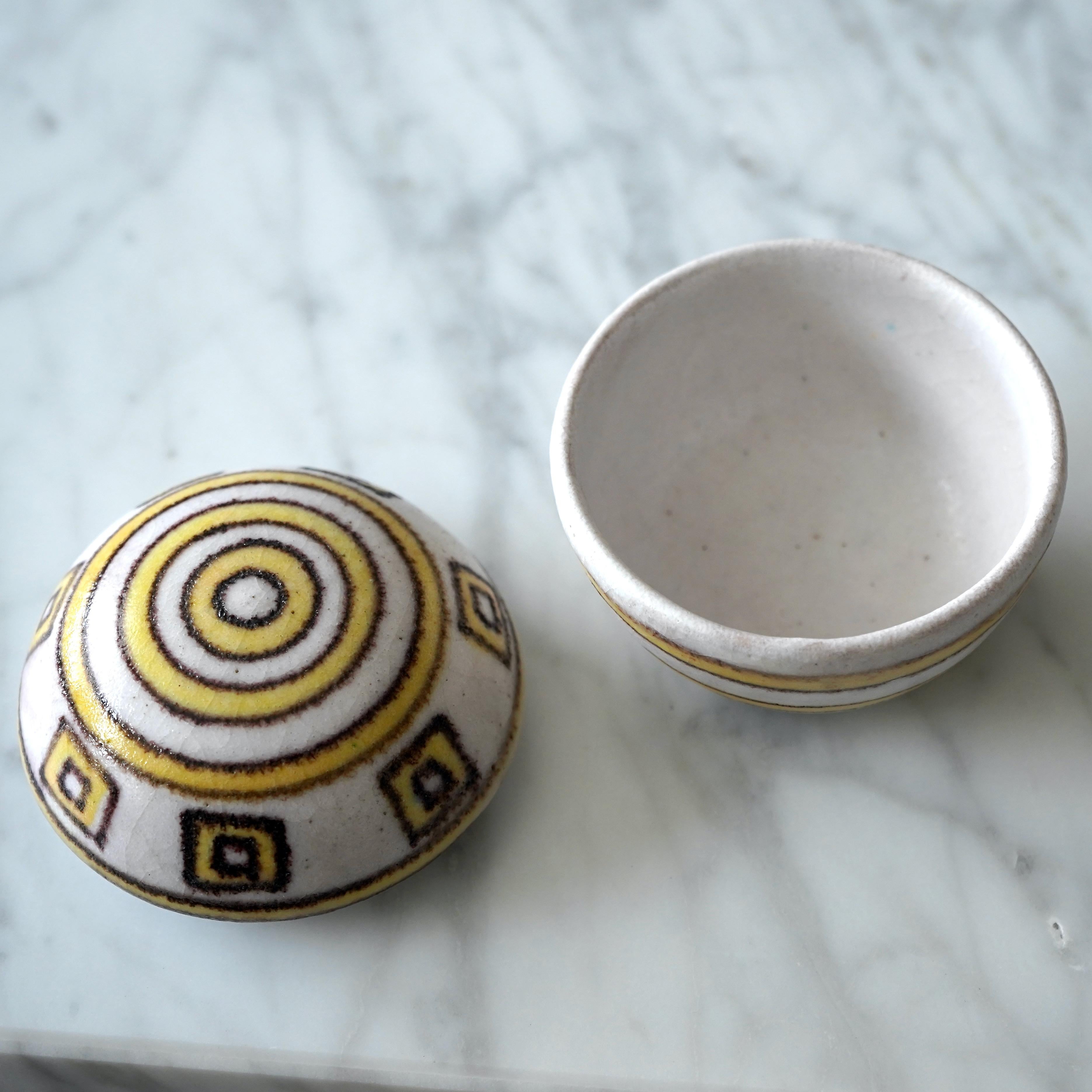 Unique Lidded Ceramic Boxes by Guido Gambone. Florence, Italy, 1950s For Sale 5