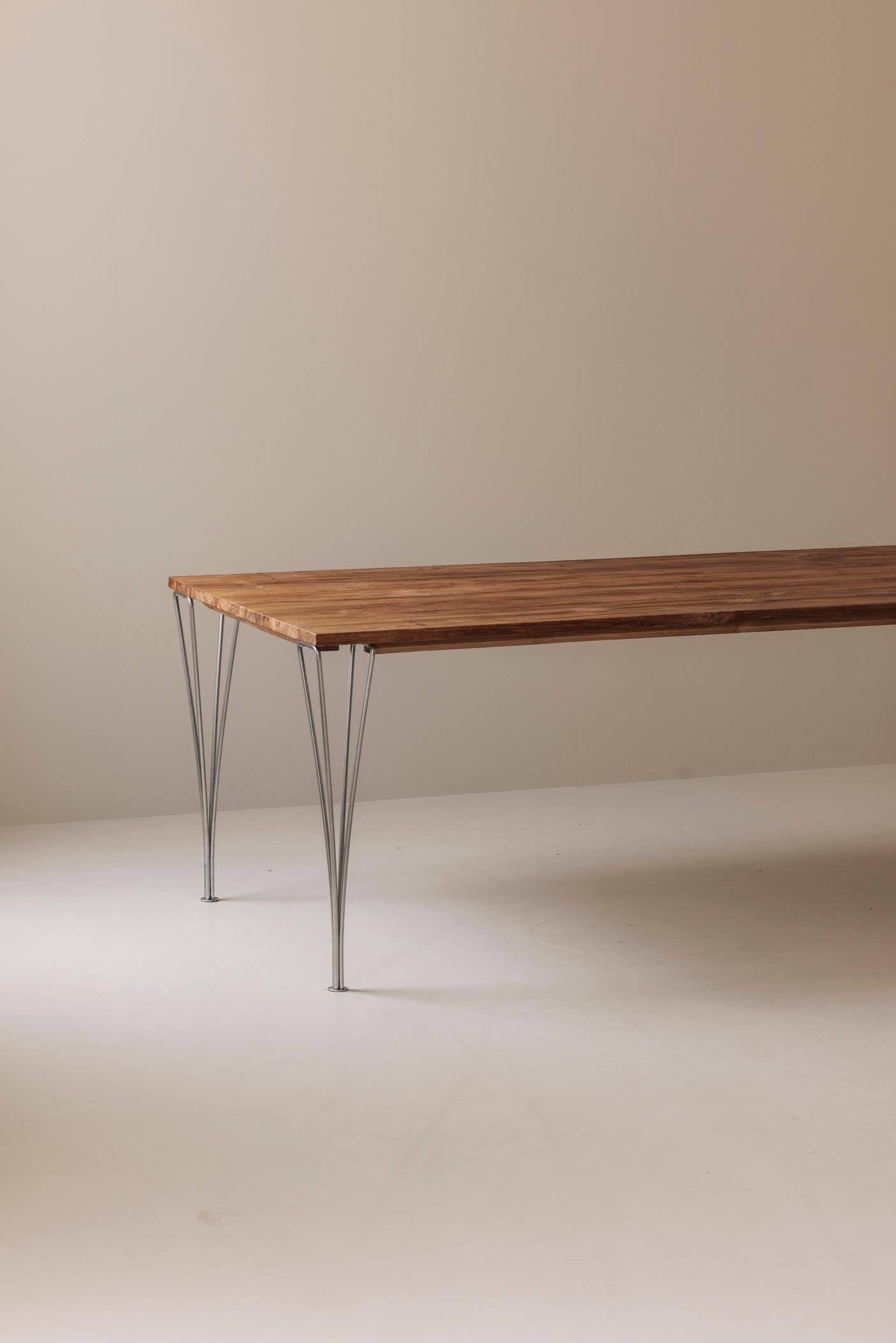 Scandinavo moderno Tavolo da pranzo vintage di grandi dimensioni, unico e probabilmente irripetibile, Svezia anni '80 in vendita
