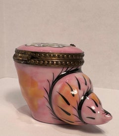 Unique Limoges France Hand Painted Pink Sea Shell Porcelain Trinket Box