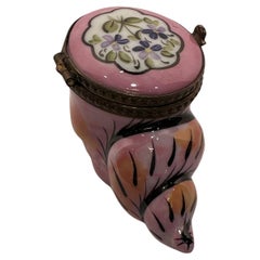 Unique Limoges France Hand Painted Pink Sea Shell Porcelain Trinket Box