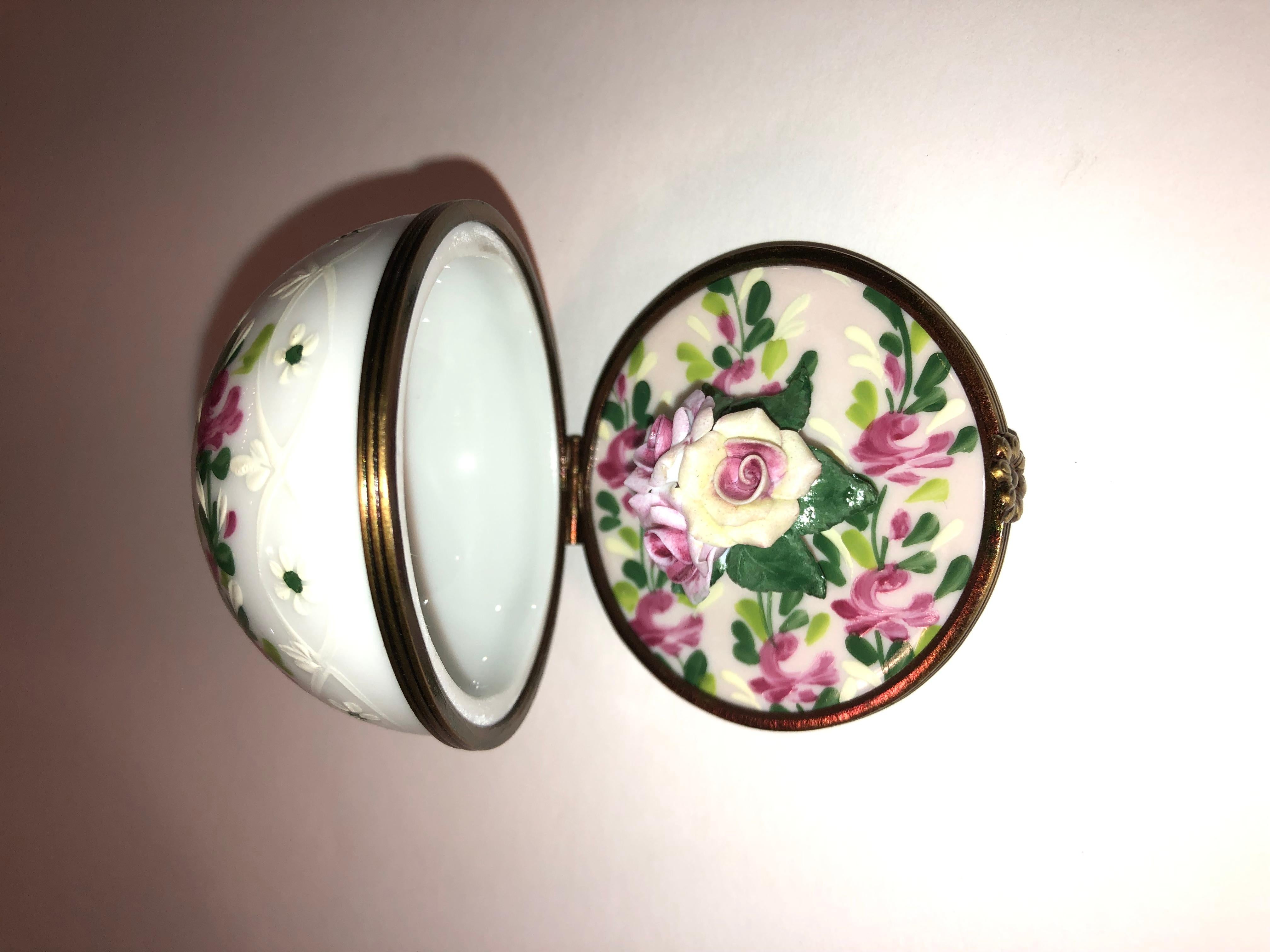 20th Century Unique Limoges France Hand Painted Porcelain Rose Flower Bouquet Filled Dome Box