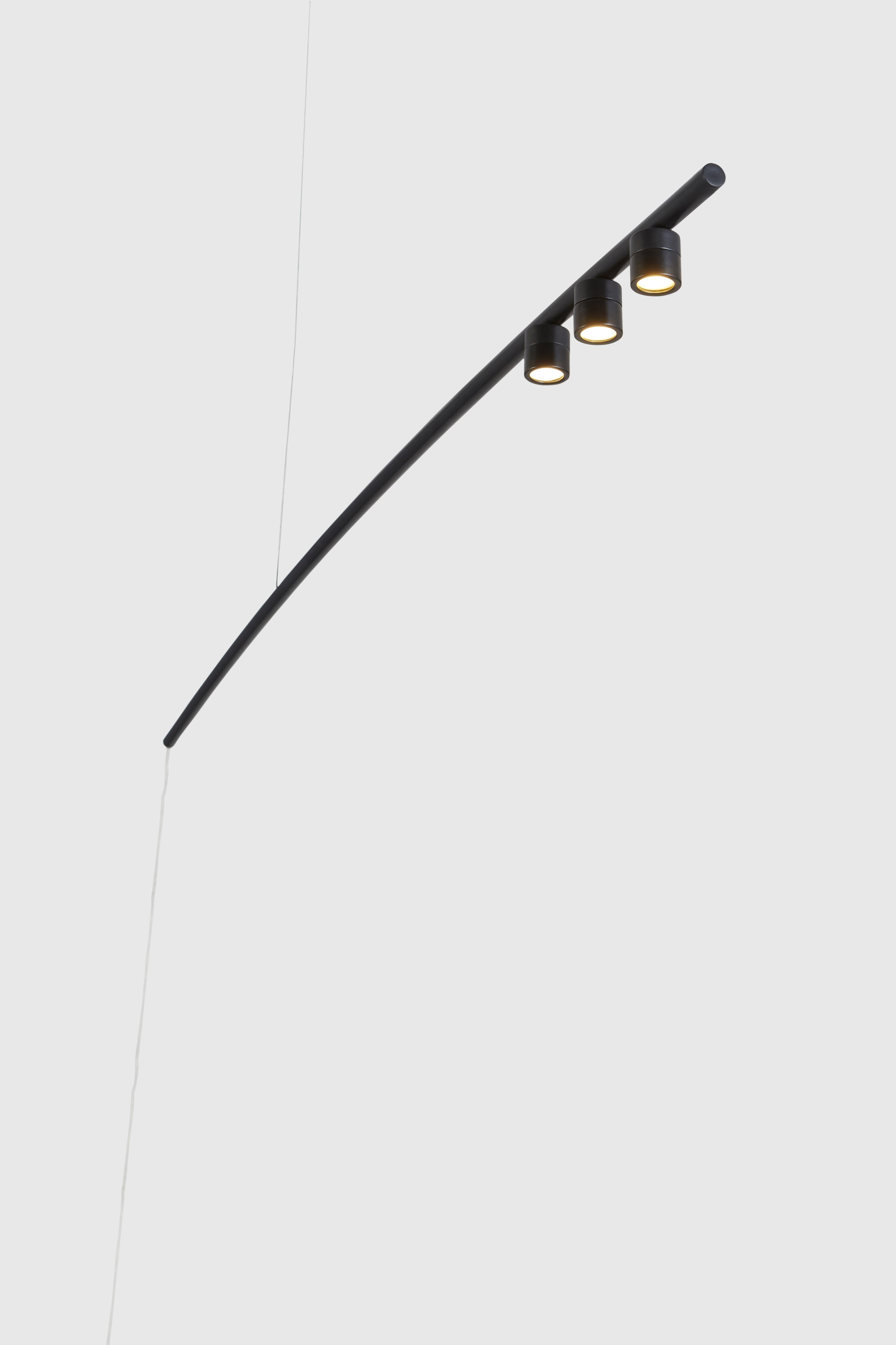 Unique Line Floor Lamp by Hatsu In New Condition For Sale In Geneve, CH