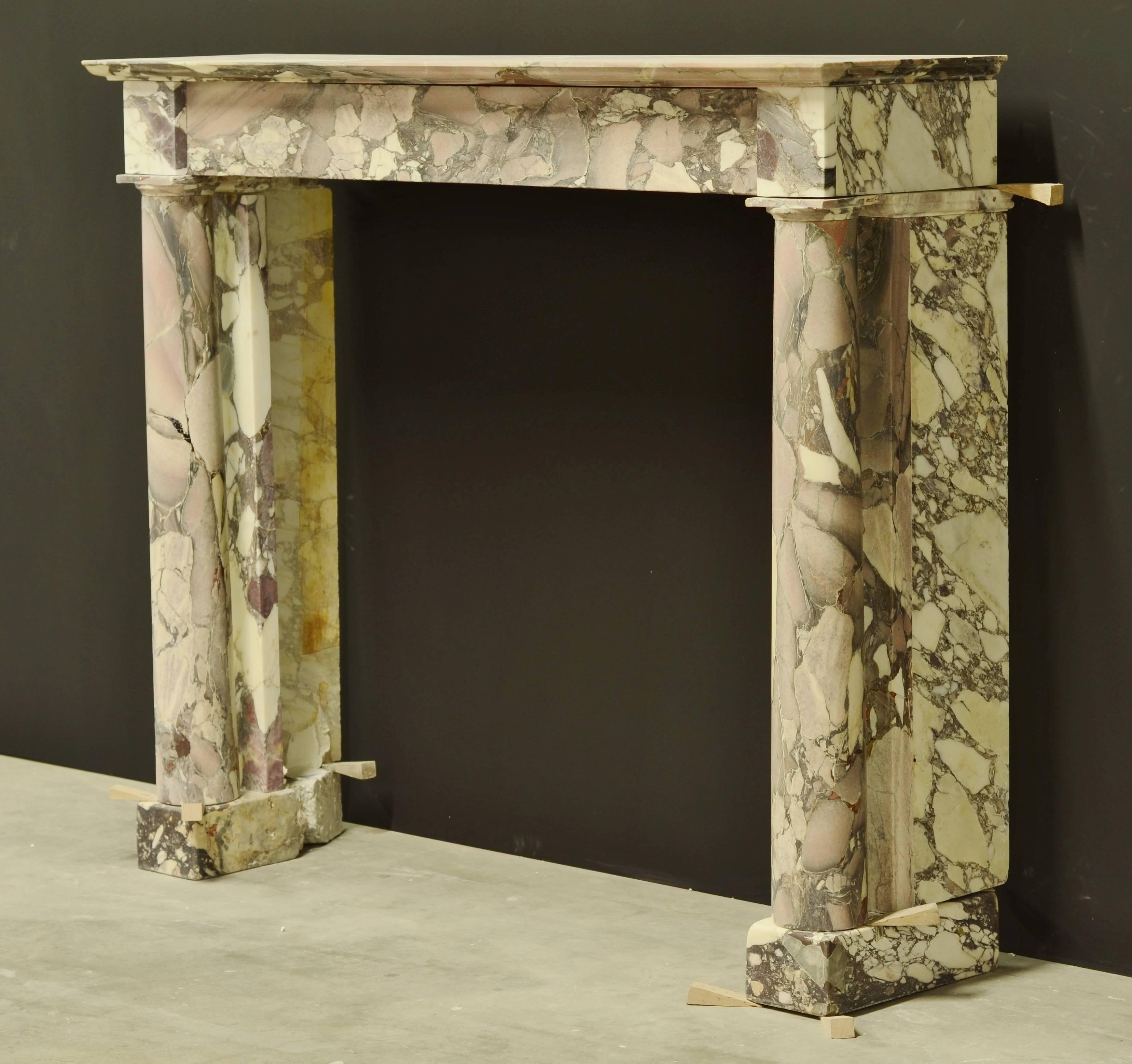 Unique Little Antique Empire Mantel in Beautiful Breche Marble In Good Condition In Haarlem, Noord-Holland