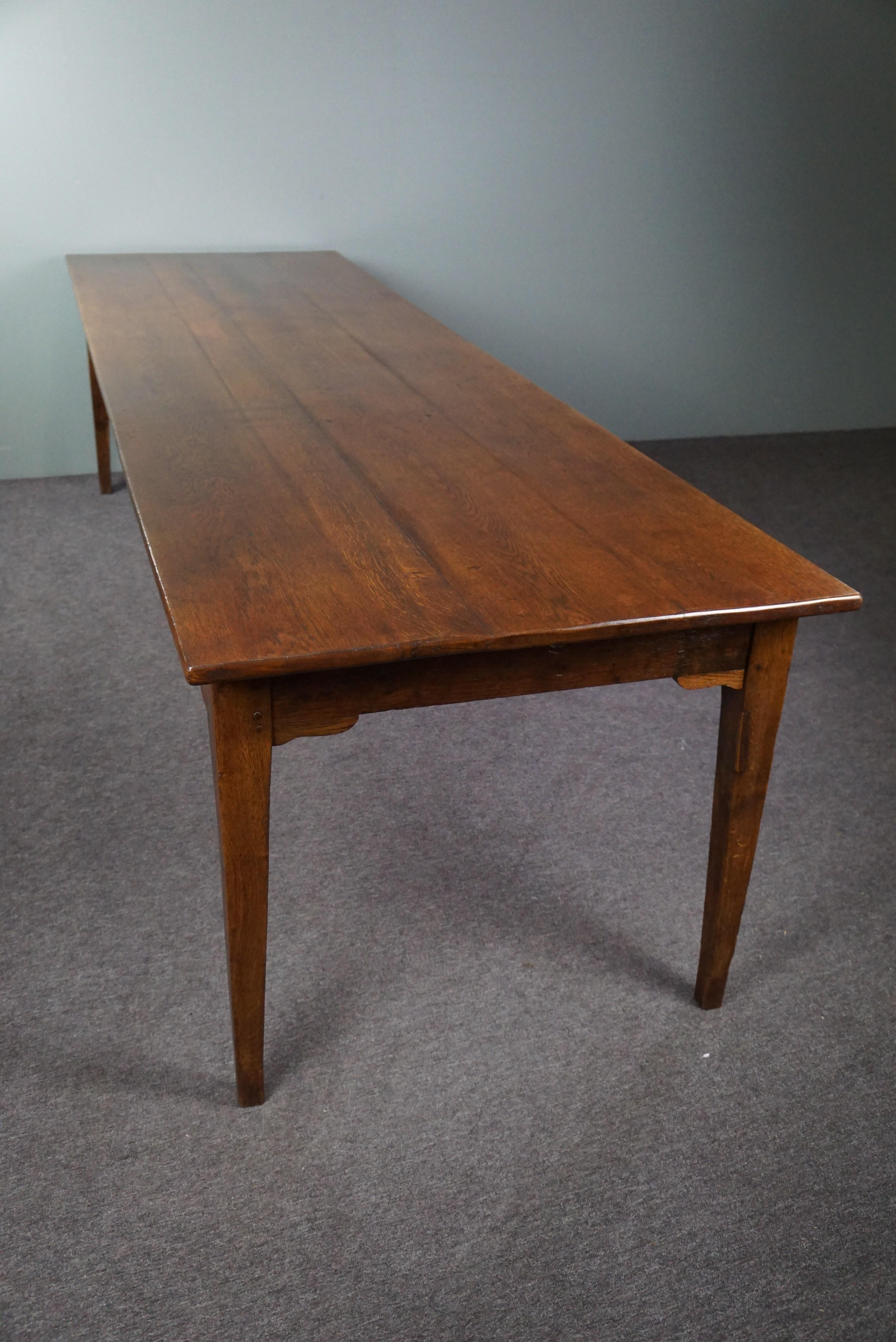Unique long antique French oak early 19th-century dining table In Good Condition In Harderwijk, NL