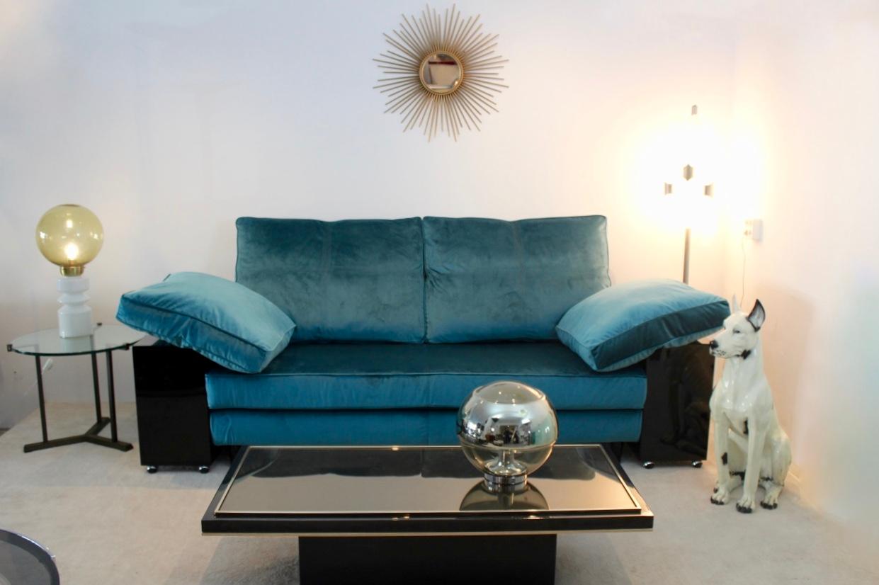 Velvet Unique Lota Sofa and Daybed by Eileen Gray