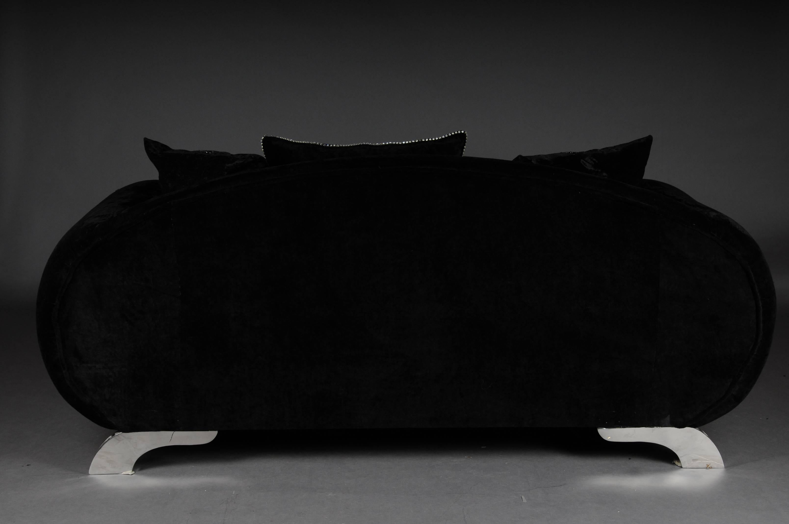 Einzigartiges luxuriöses Designer-Sofa oder Couch, Strasssteine, schwarzer Samt. Erwähnungen des Künstlers im Angebot 4