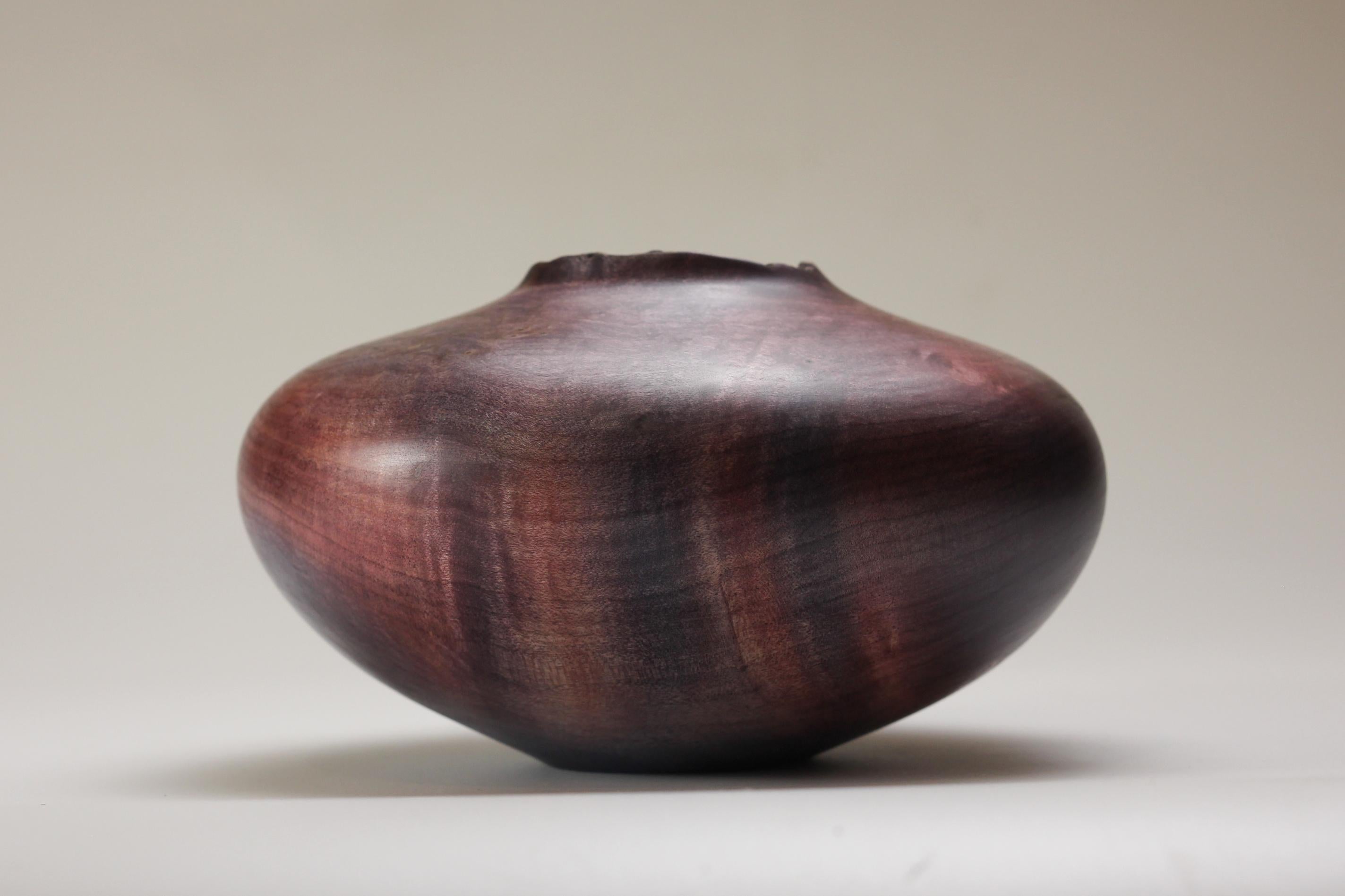 Unique Maple Bowl by Vlad Droz In New Condition In Geneve, CH