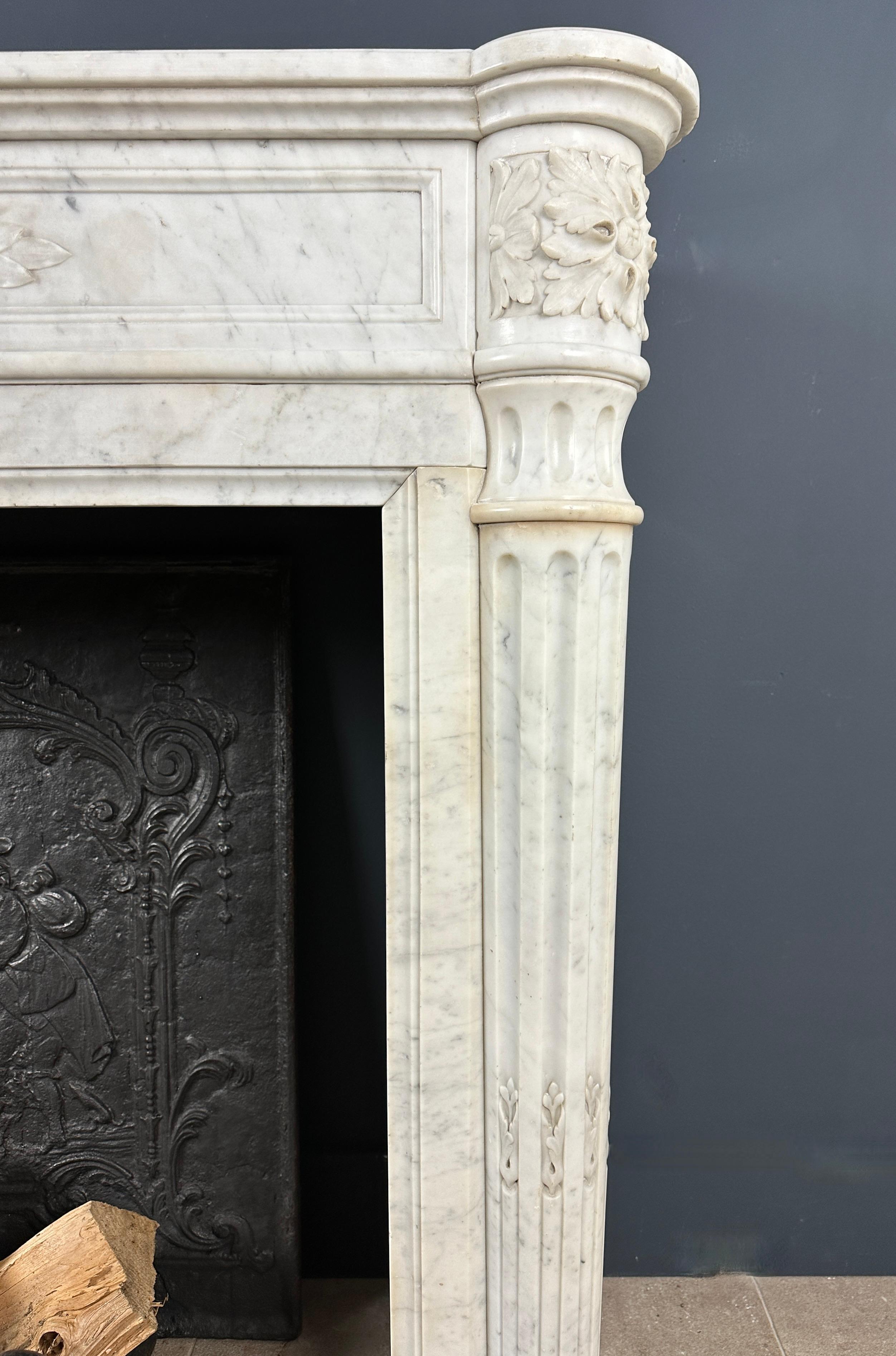 Unique Marble French Louis XVI Fireplace from the Opéra Garnier Paris For Sale 3