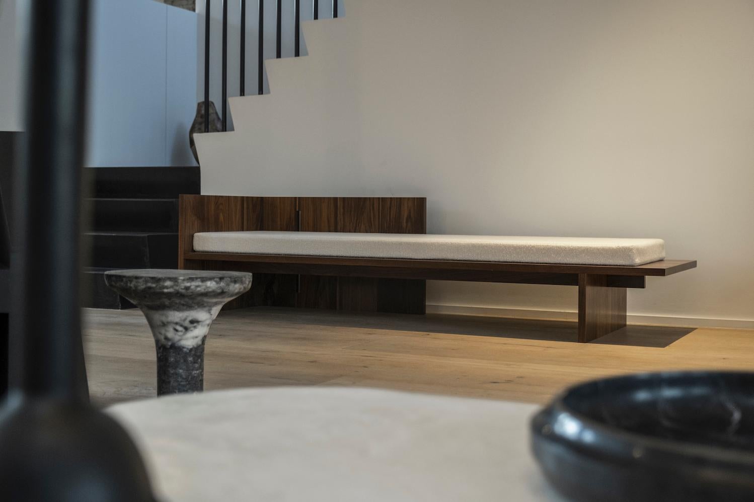 Table à sels unique par Roxane Lahidji en vente 9