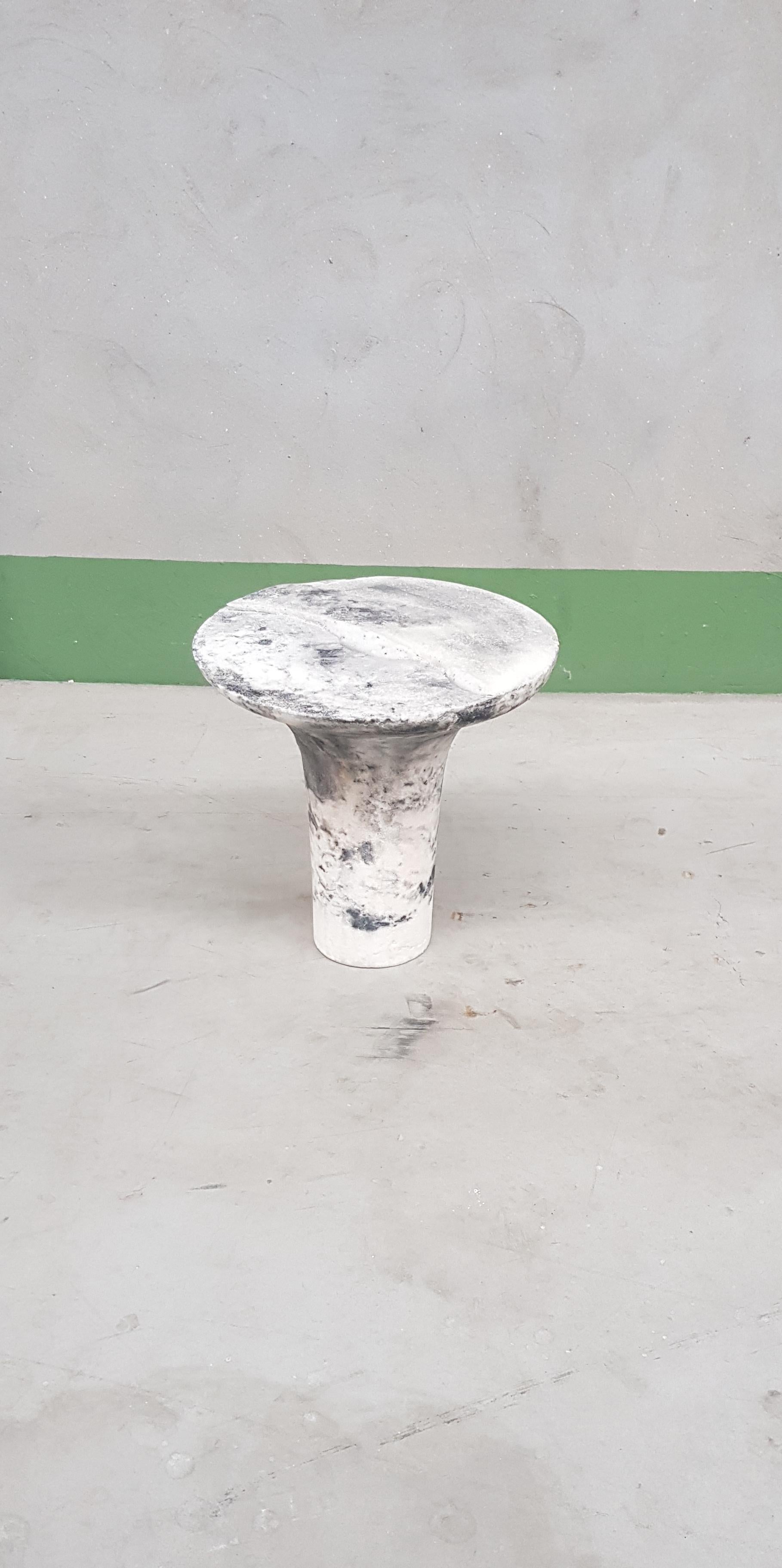 Moderne Table à sels unique par Roxane Lahidji en vente