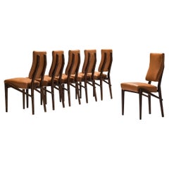 Mario Oreglia ensemble unique de six chaises de salle à manger avec cadre sculptural en bois 